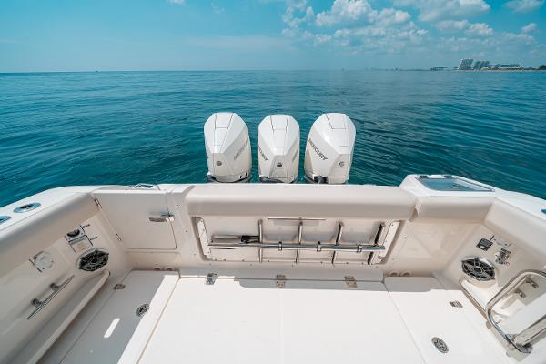 36' Boston Whaler, Listing Number 100916704, Image No. 26
