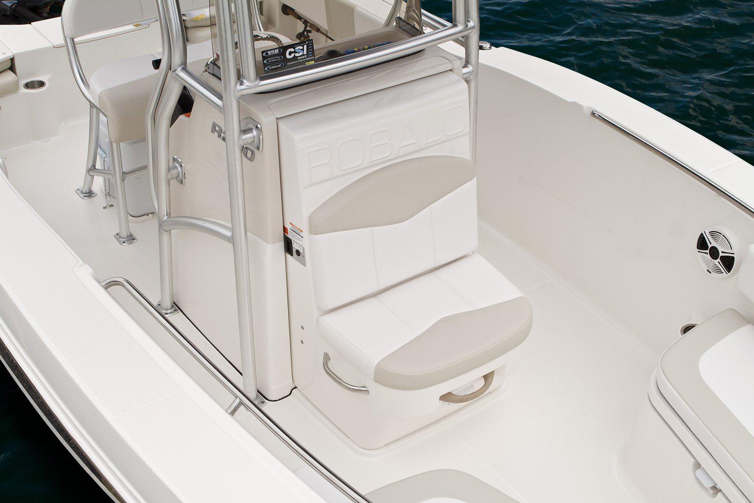 Manufacturer Provided Image: 2016 Robalo R200 Center Console boat interior with seating and console.