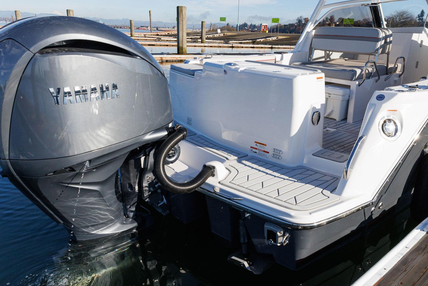 dummy-boat-img