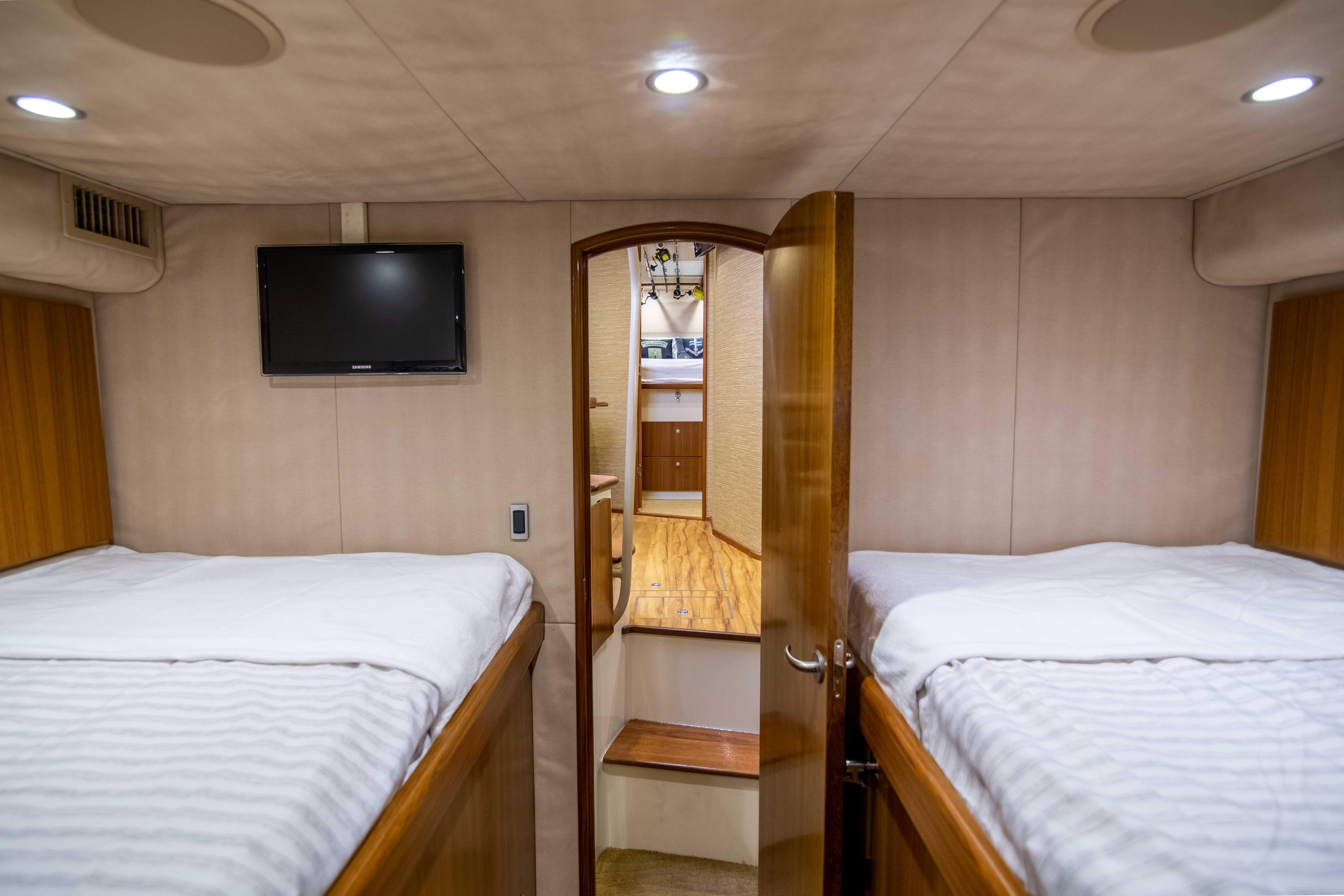 Viking 42-Dreadnought II-Aft Guest Stateroom