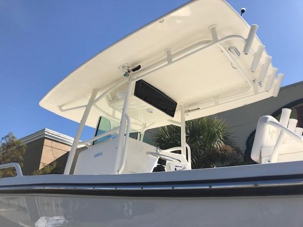 2020 Mako boat for sale, model of the boat is 284 CC & Image # 3 of 99