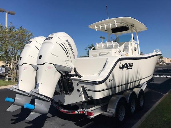 2020 Mako boat for sale, model of the boat is 284 CC & Image # 14 of 99