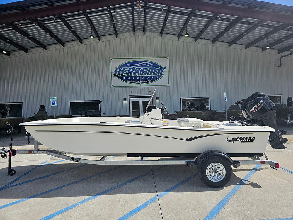 2025 Mako Pro Skiff 17 CC