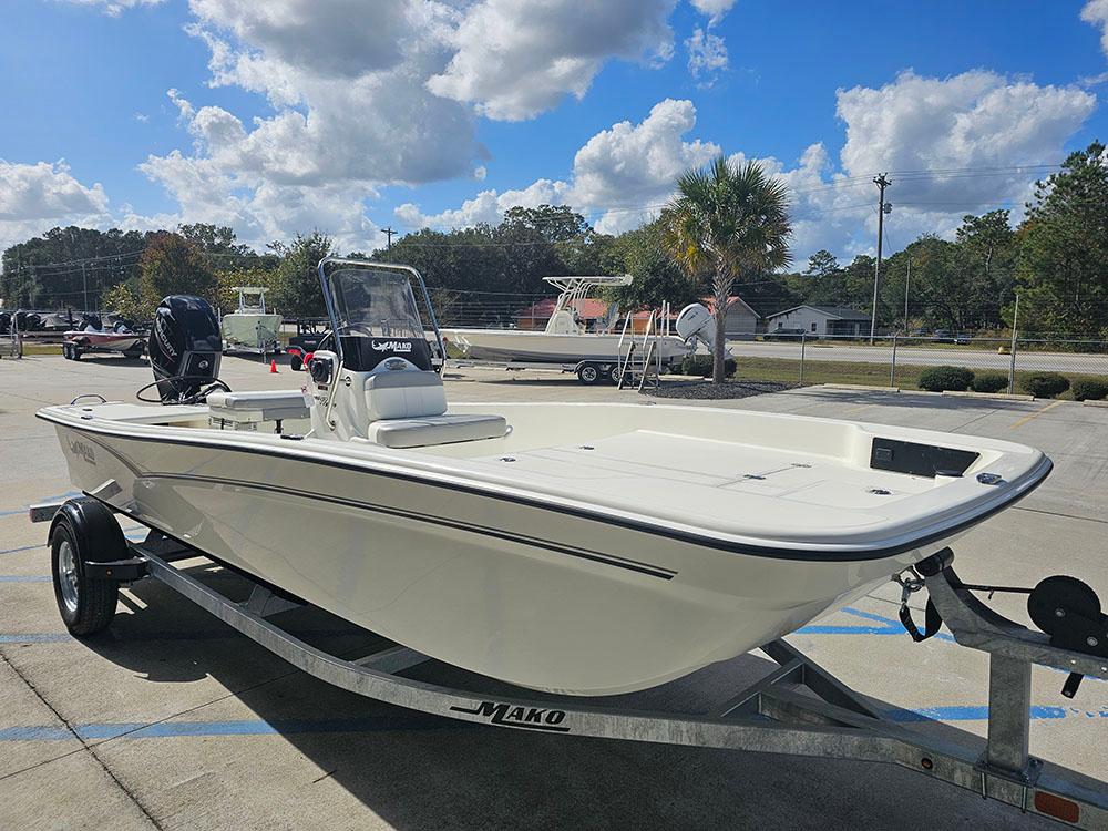 2025 Mako Pro Skiff 17 CC
