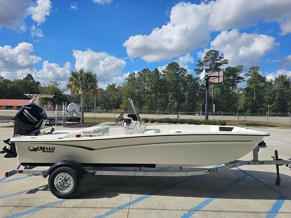 2025 Mako Pro Skiff 17 CC