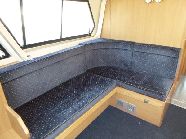 2004 Alpha Craft 35