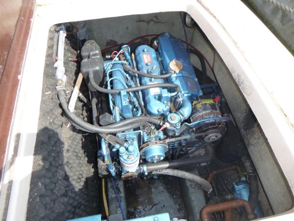 2004 Alpha Craft 35