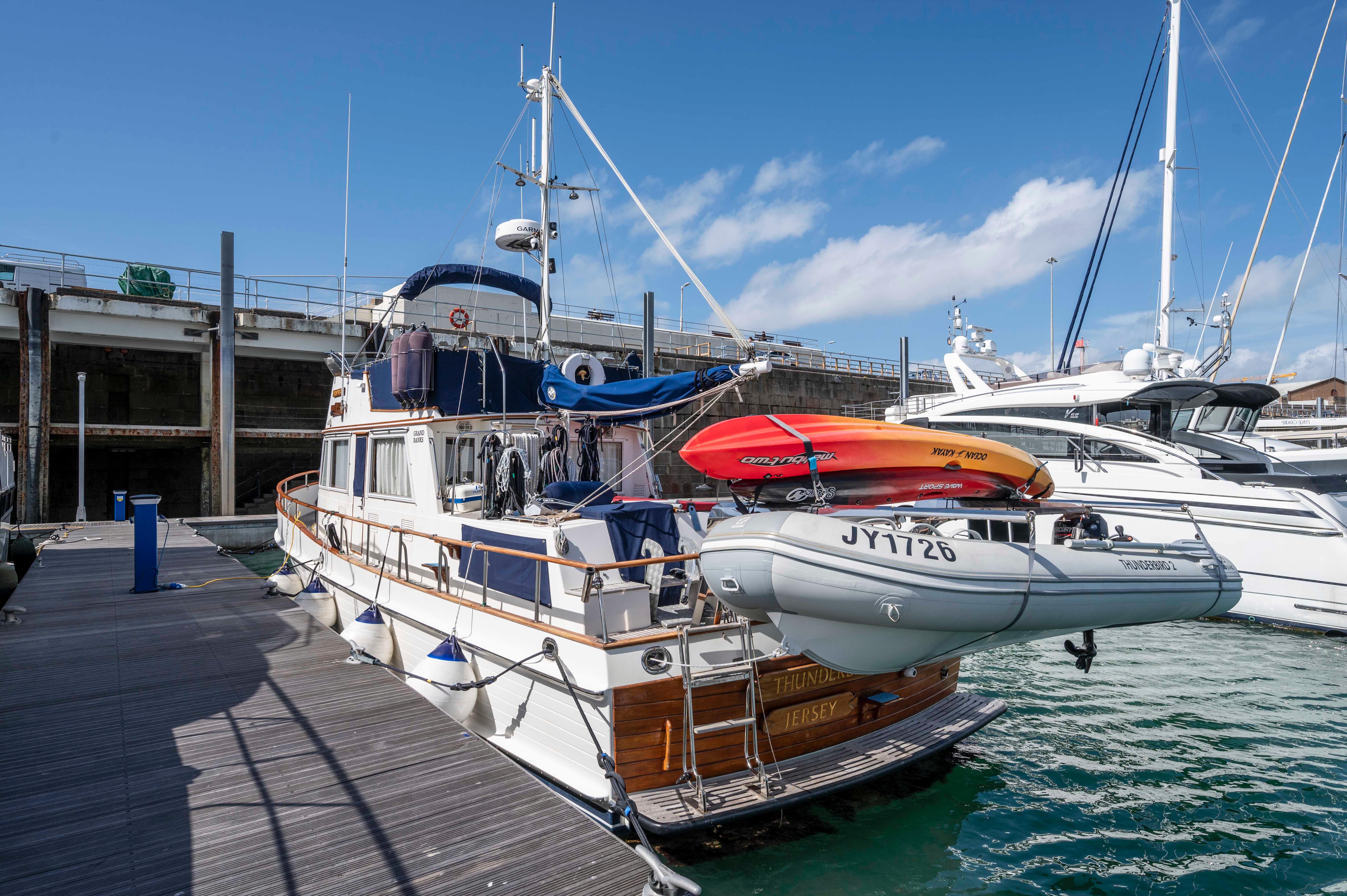 Grand Banks 42 Classic