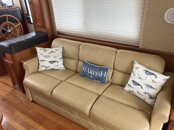 39' Mainship, Listing Number 100916808, - Photo No. 6