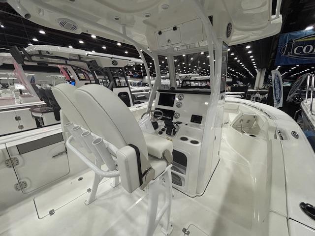 2025 Sea Pro 262 Offshore Gallery