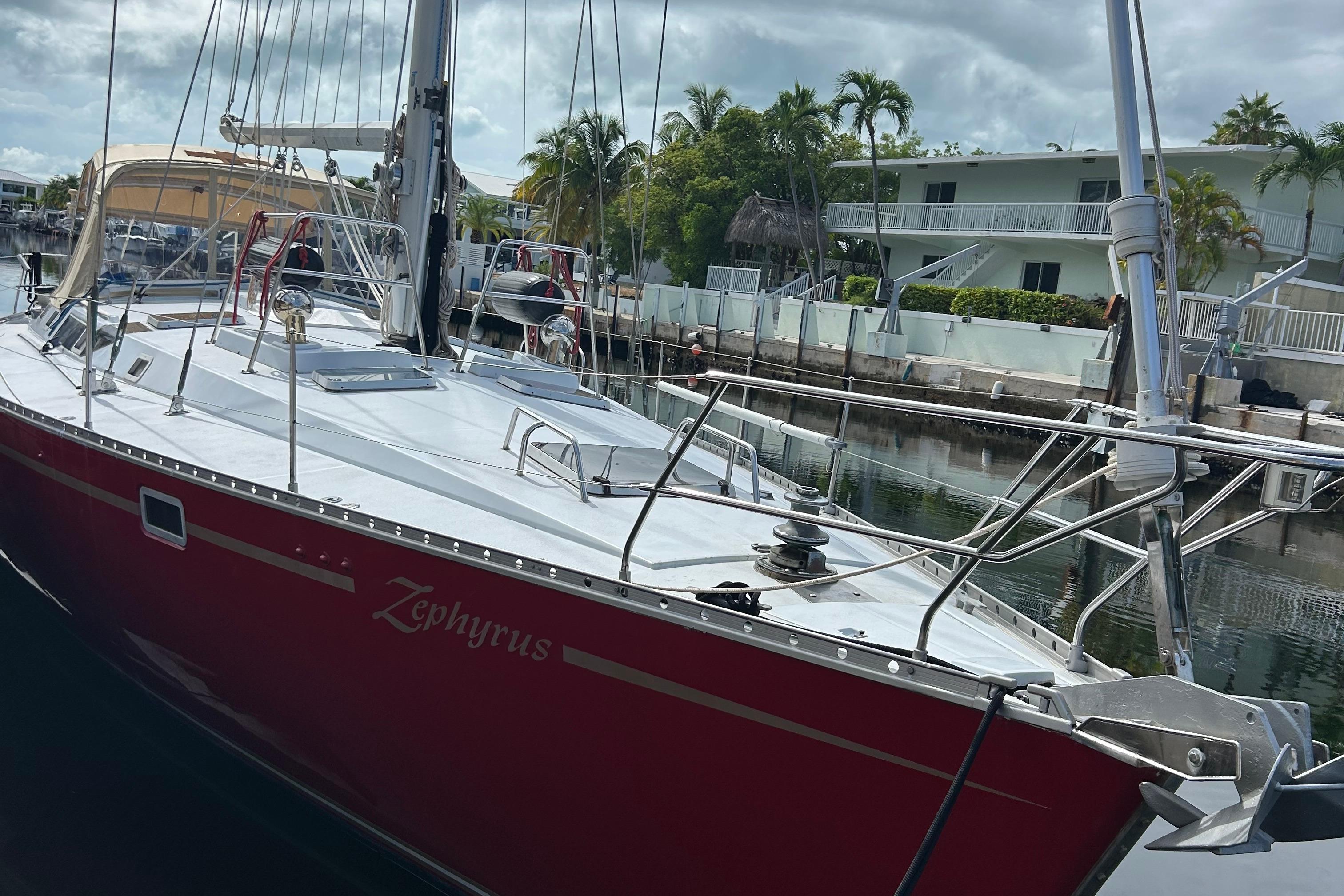 Yacht Photos Pics