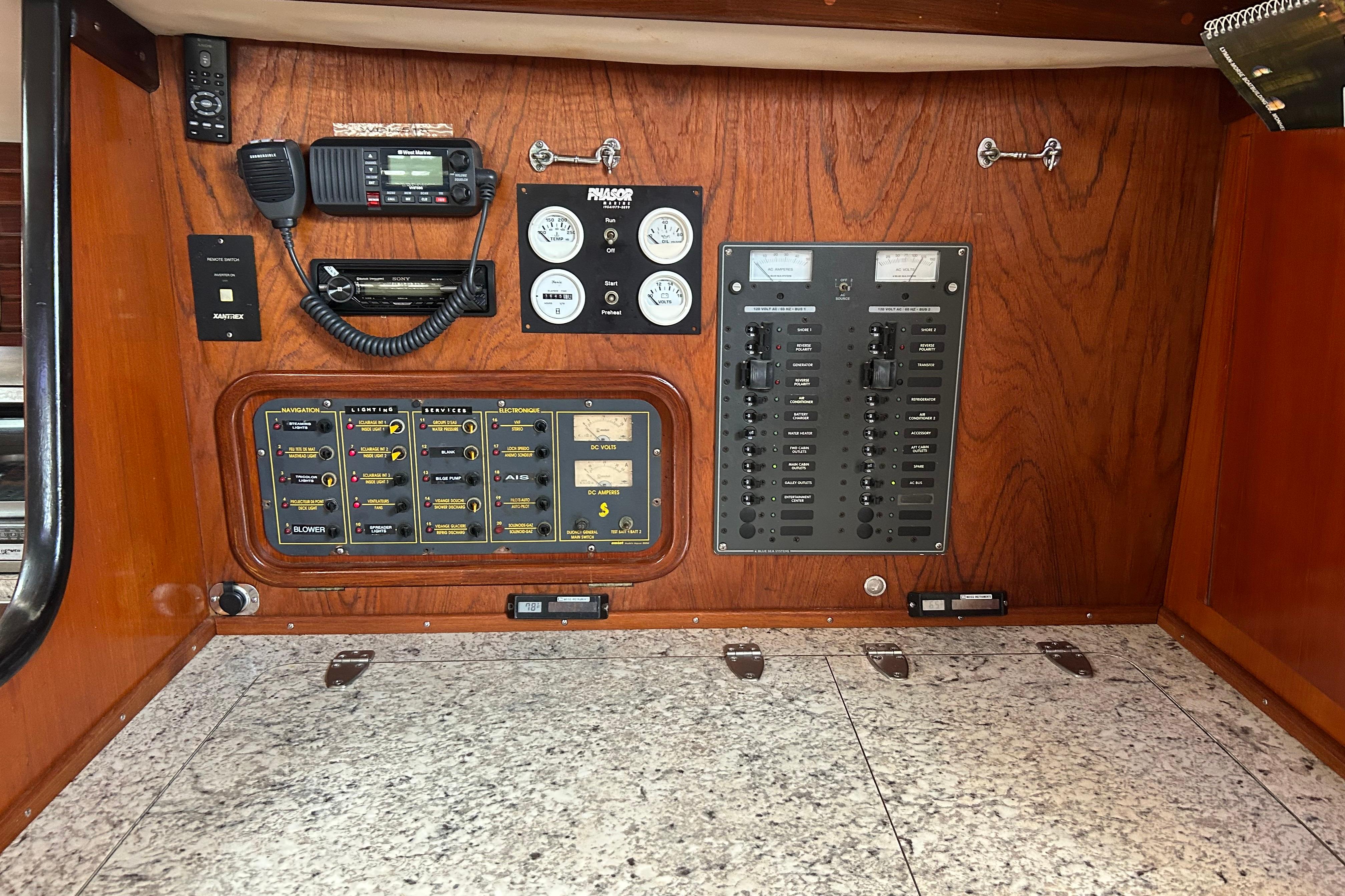 Yacht Photos Pics