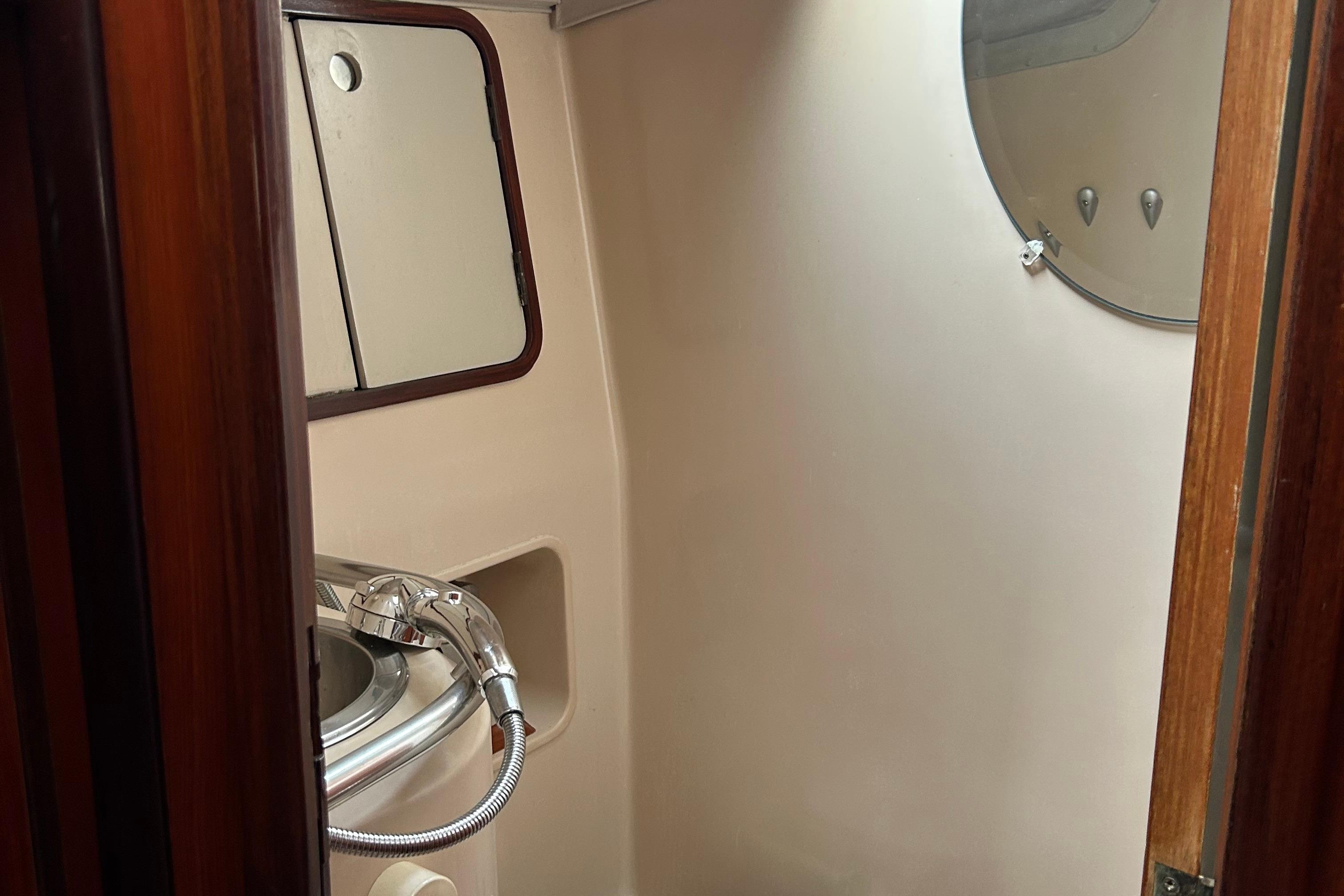 Yacht Photos Pics