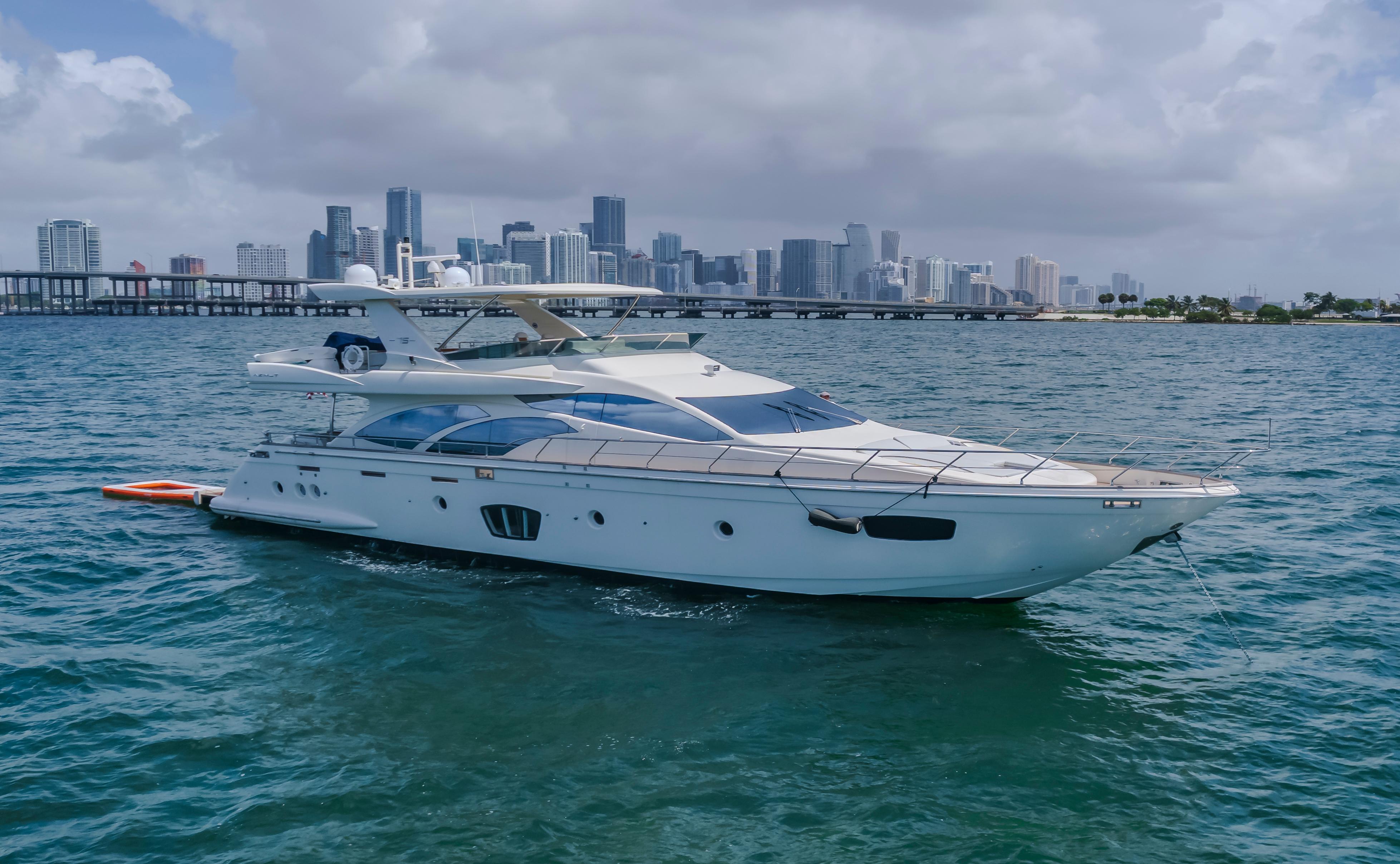 2008-azimut-flybridge-power-9864763-20250714101306429-1