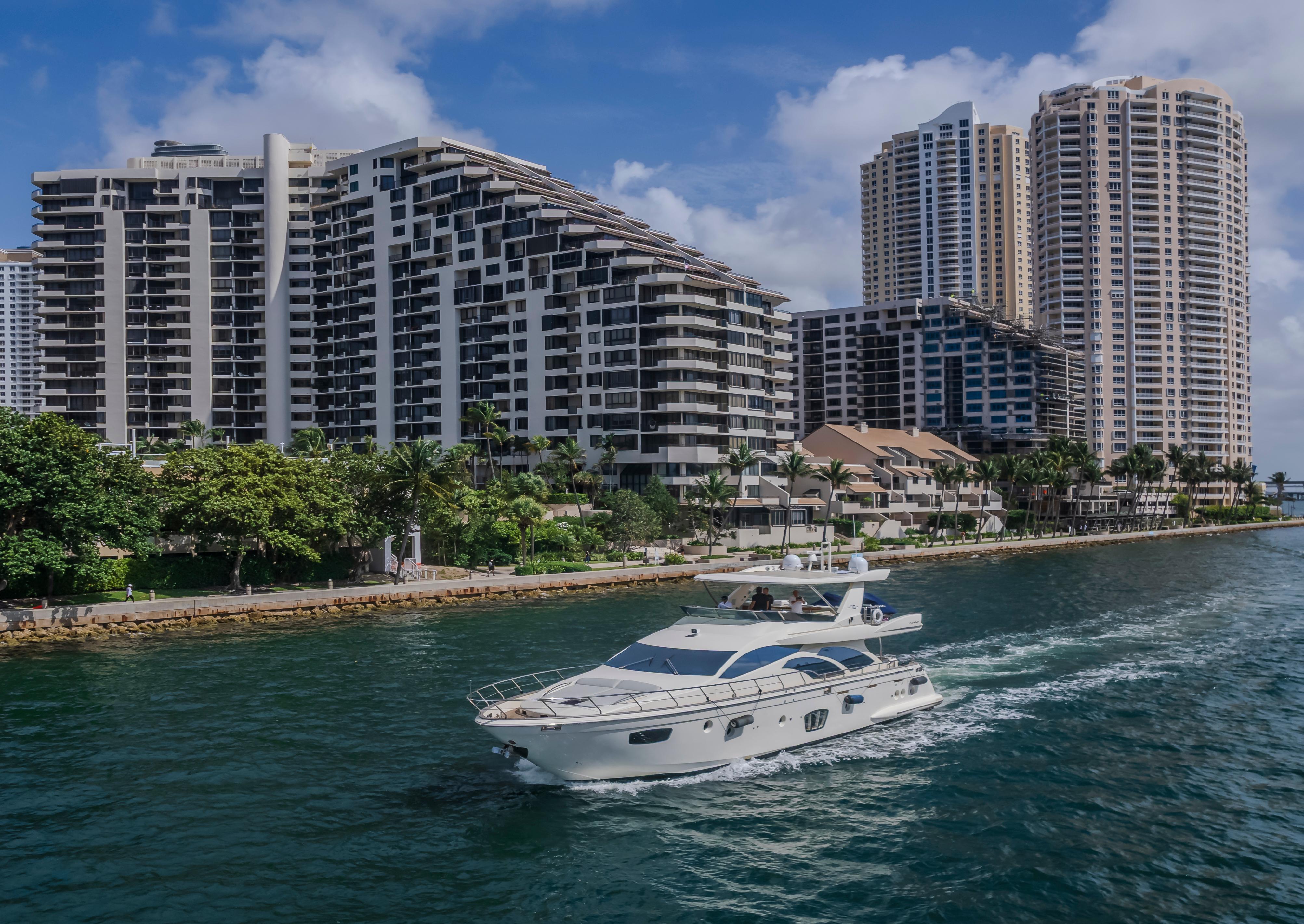 2008-azimut-flybridge-power-9864763-20250714102700971-1