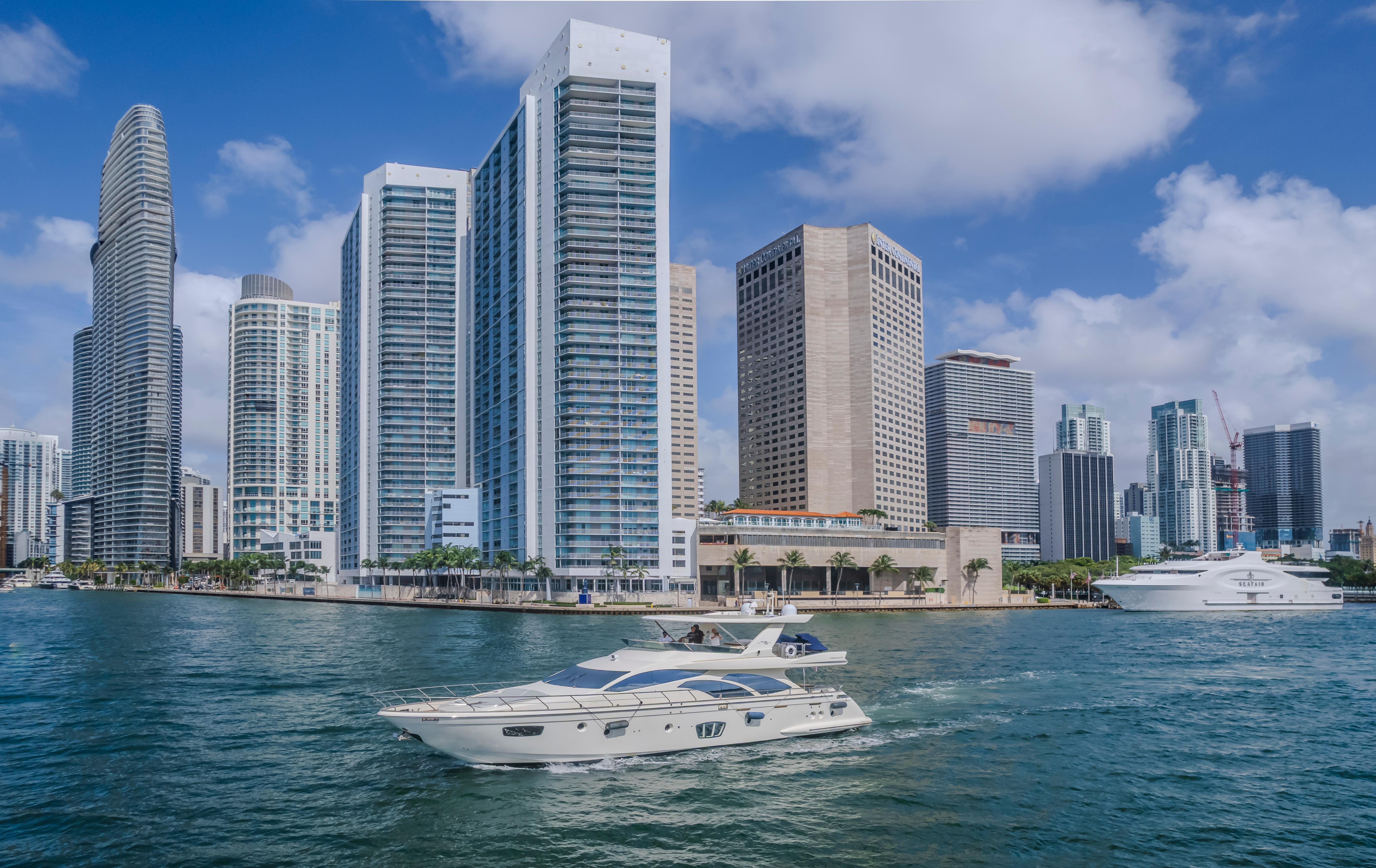 2008-azimut-flybridge-power-9864763-20250714103021507-1