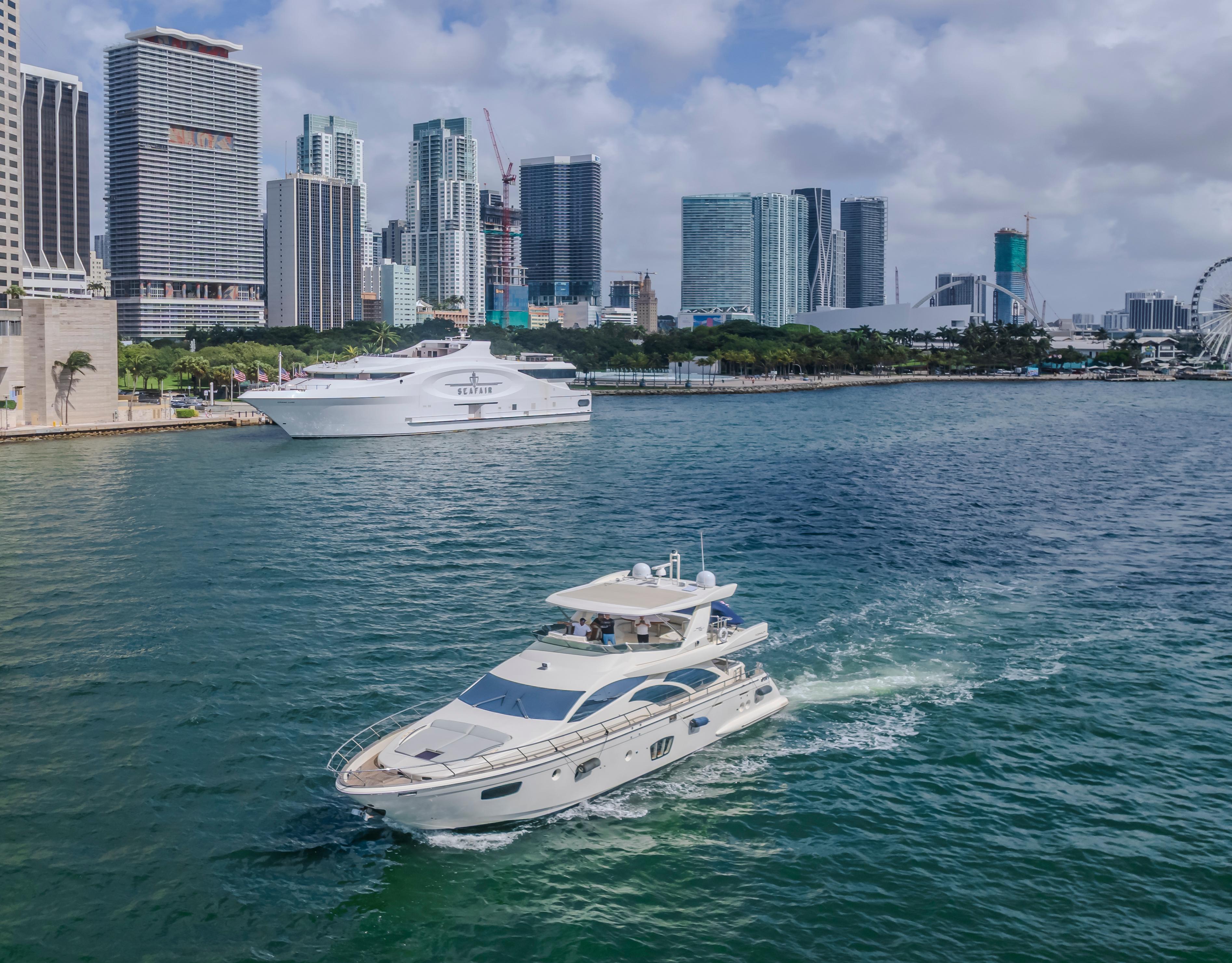 2008-azimut-flybridge-power-9864763-20250714103026227-1