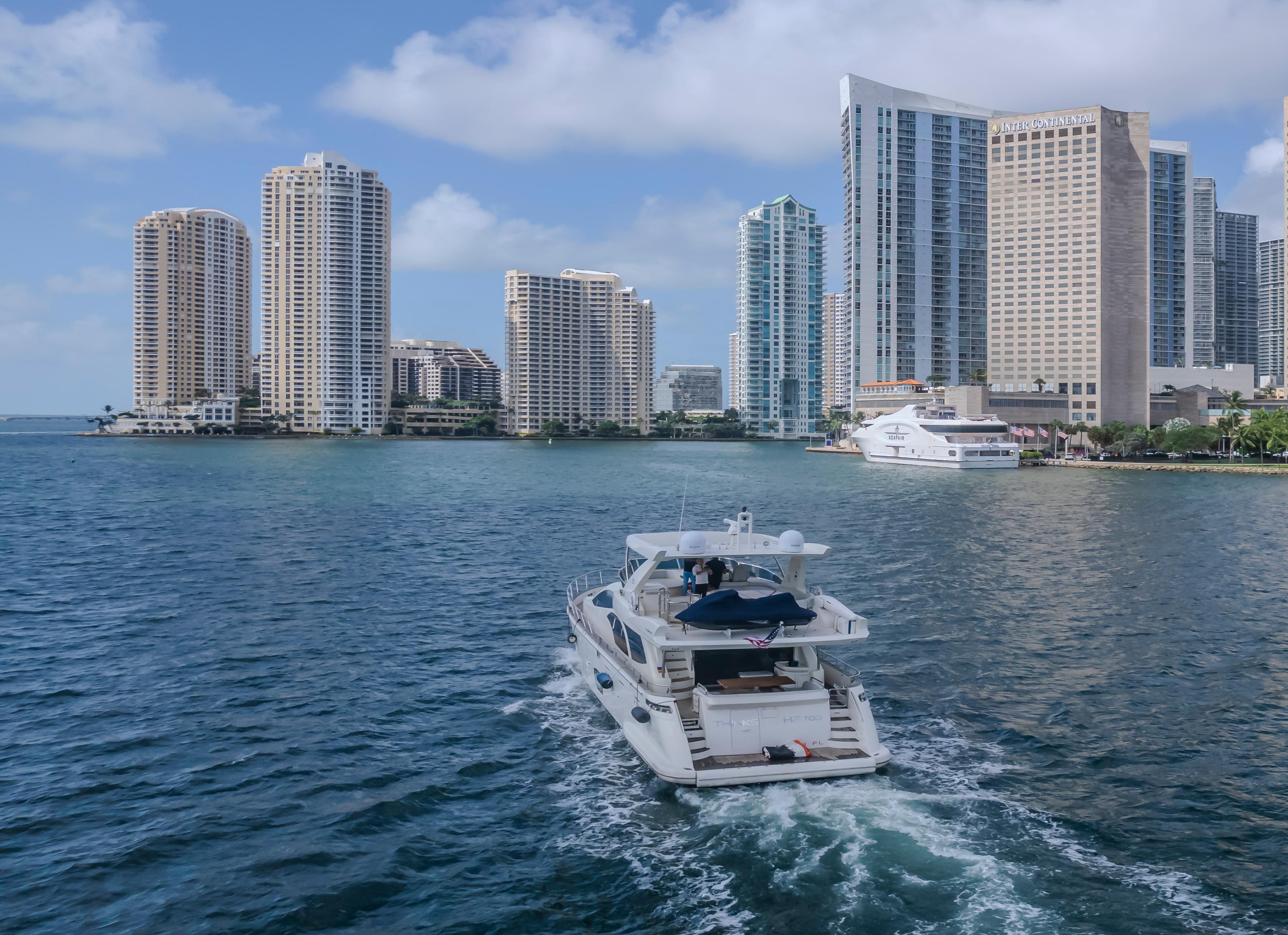 2008-azimut-flybridge-power-9864763-20250714103310467-1