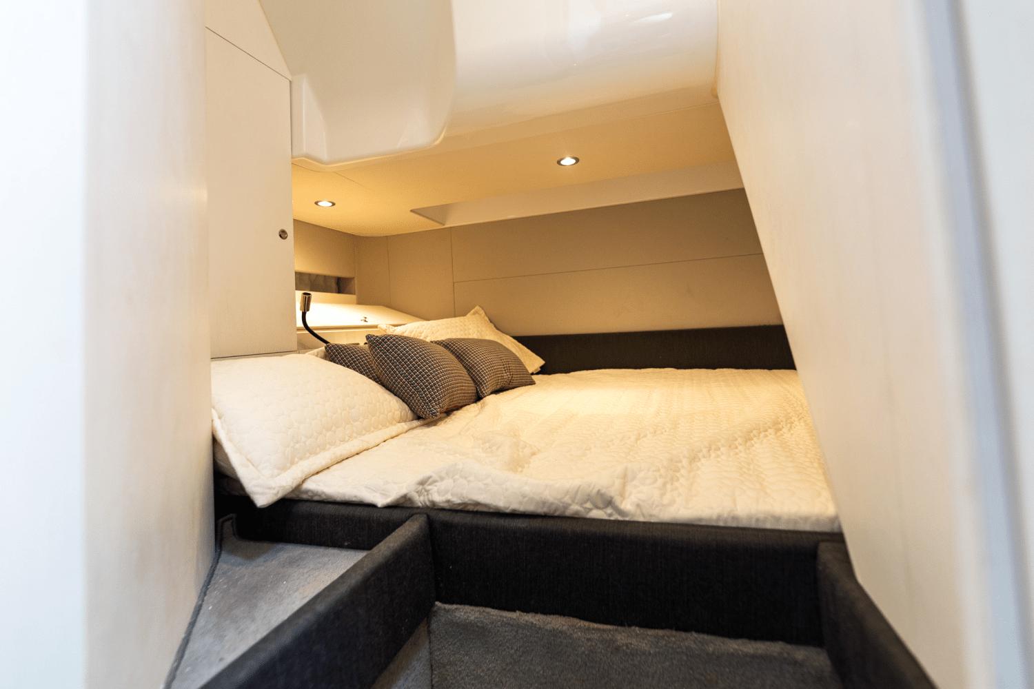 Azimut-AZ42 VERVE 2023-Shee-naughty TX-US-Luxurious cabin interior of 2023 Azimut AZ42 VERVE yacht with cozy bedding.-9104707 | Thumbnail