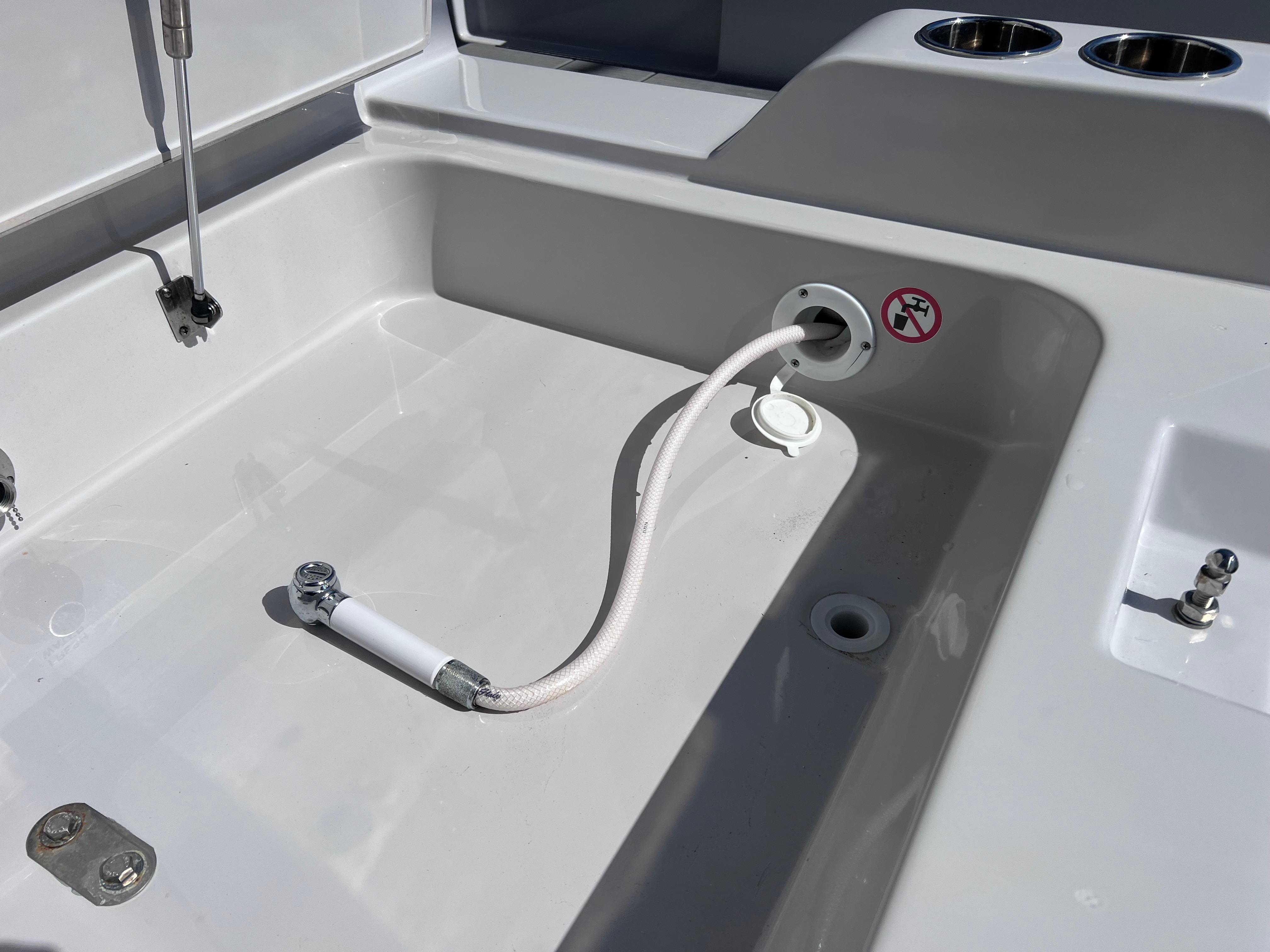 Aviara-AV 32 OUTBOARD w JOYSTICK 2022-IMPULSE FL-US-9614771 | Thumbnail
