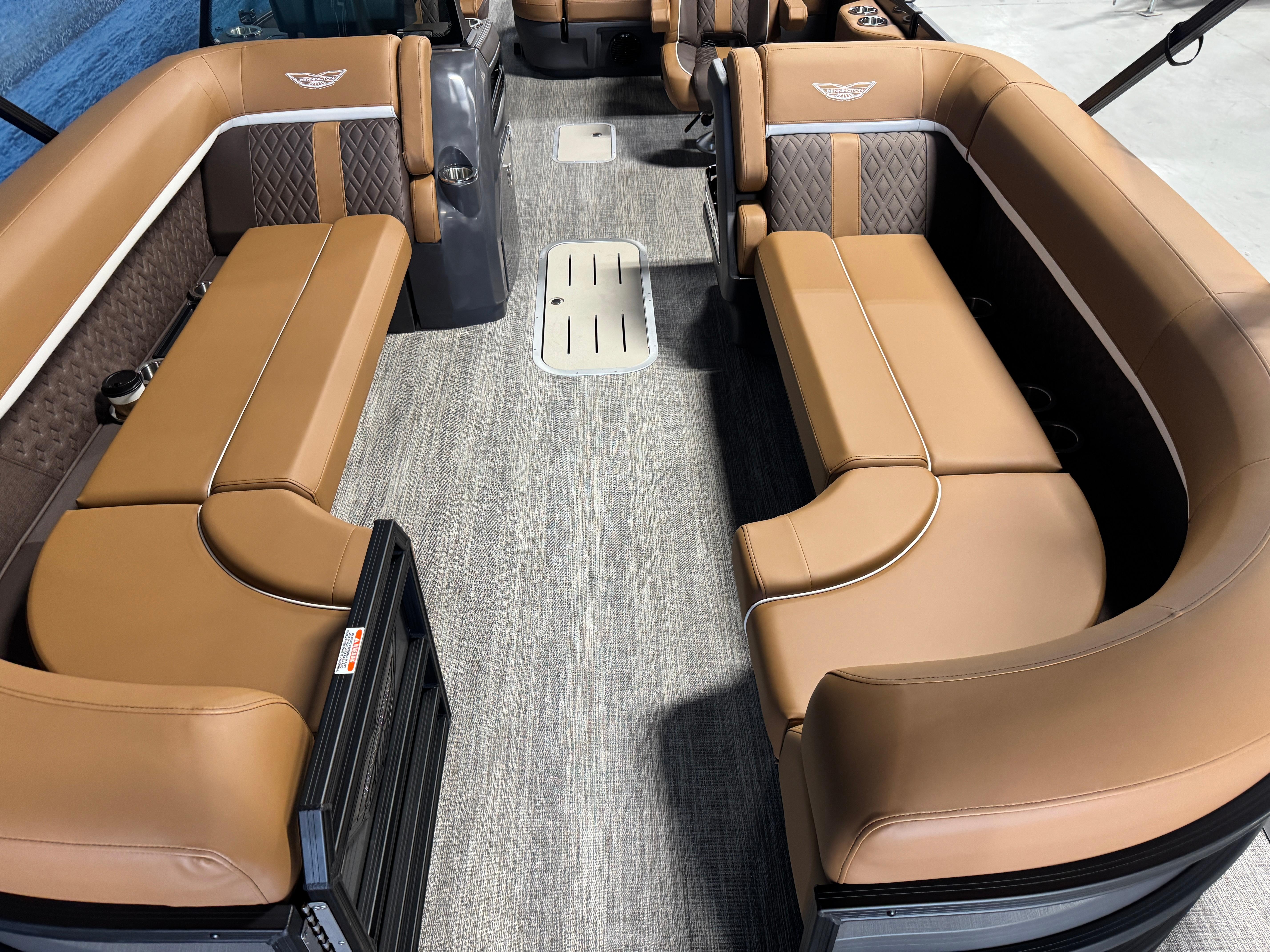 2025 Bennington 24 MSB #B2082K inventory image at Sun Country Marine Group, Irvine 2025 Bennington 24 MSB #B2082K inventory image at Sun Country Marine Group, Irvine