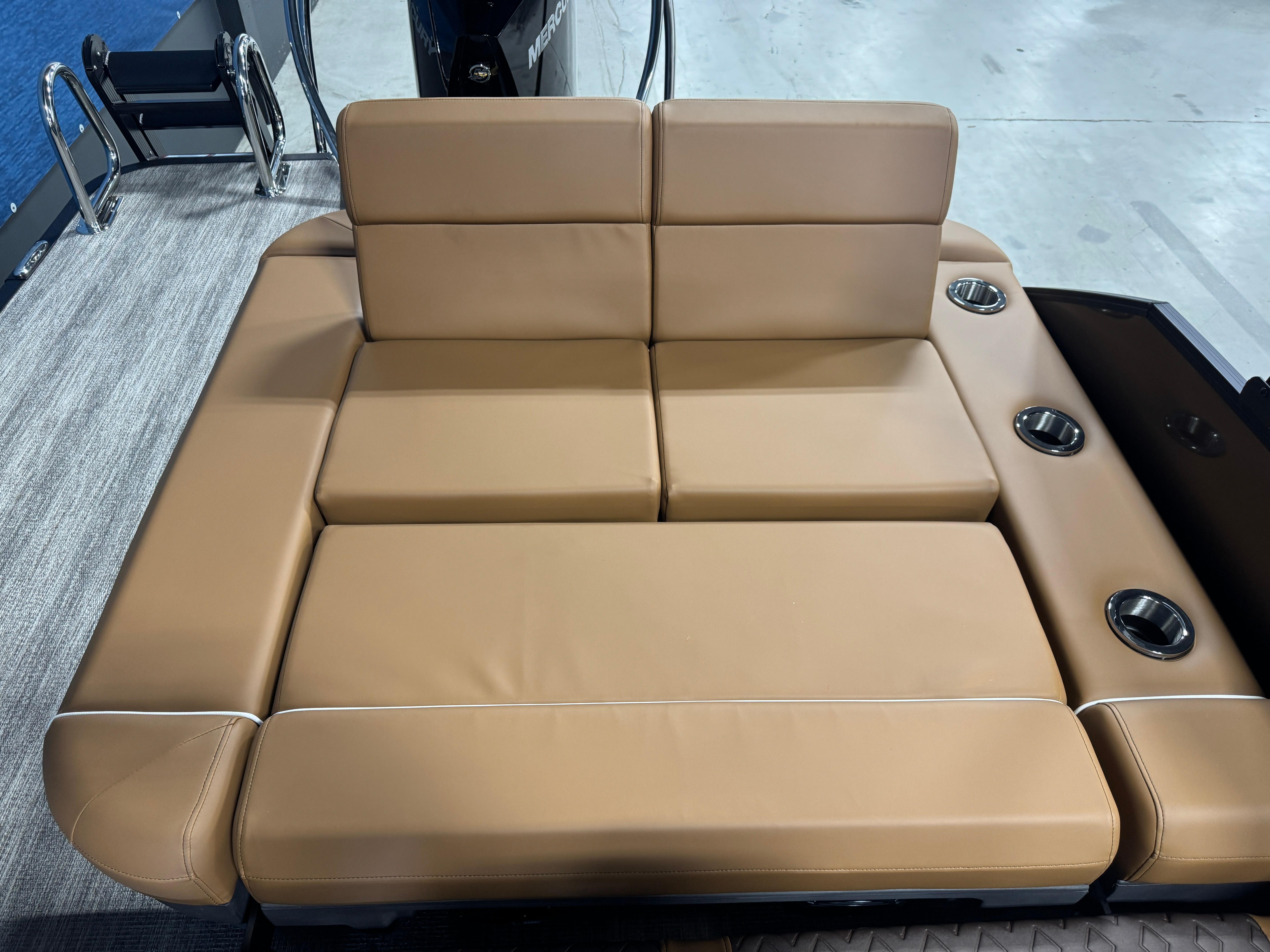 2025 Bennington 24 MSB #B2082K inventory image at Sun Country Marine Group, Irvine 2025 Bennington 24 MSB #B2082K inventory image at Sun Country Marine Group, Irvine