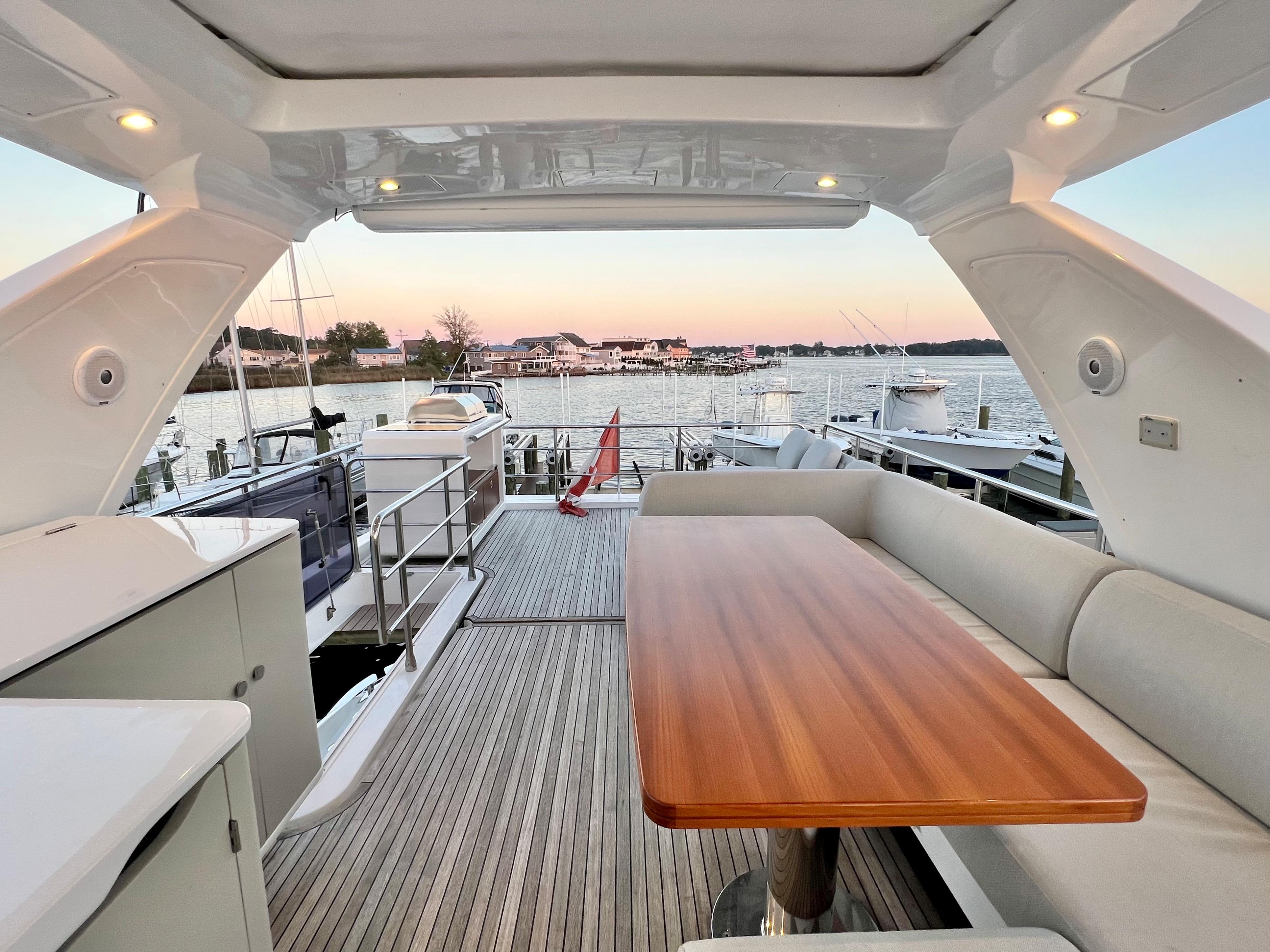 2019 Azimut 60 Flybridge