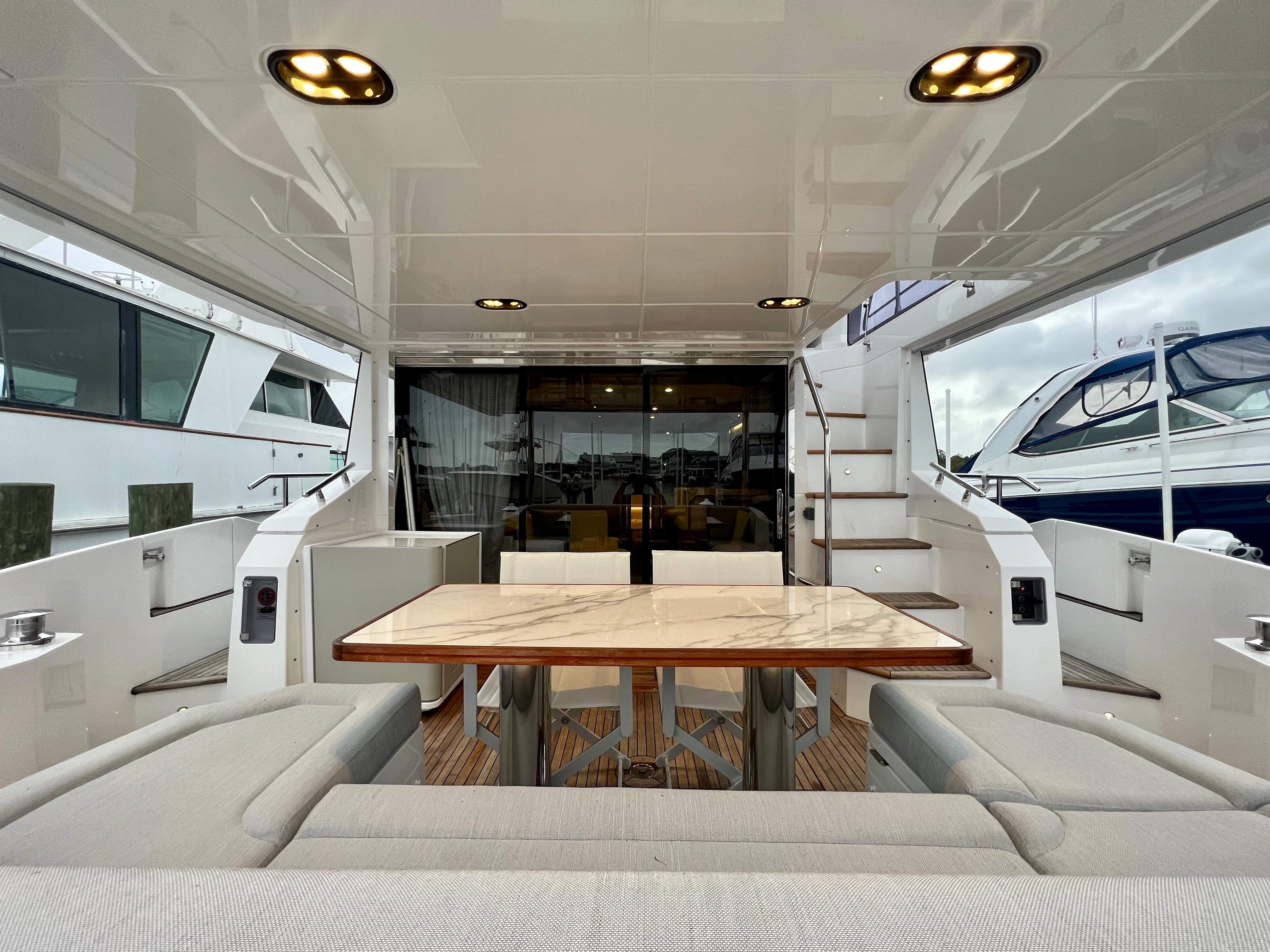 2019 Azimut 60 Flybridge