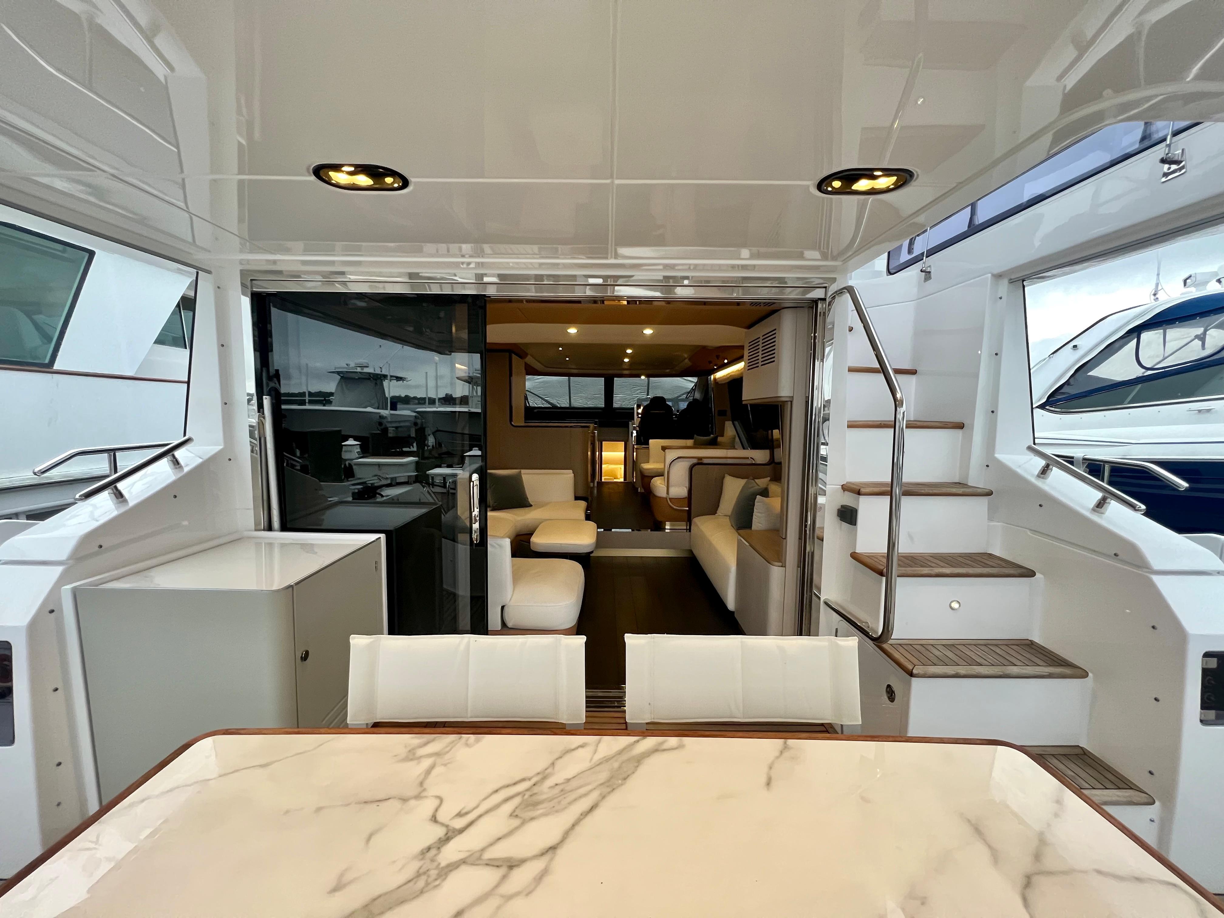 2019 Azimut 60 Flybridge