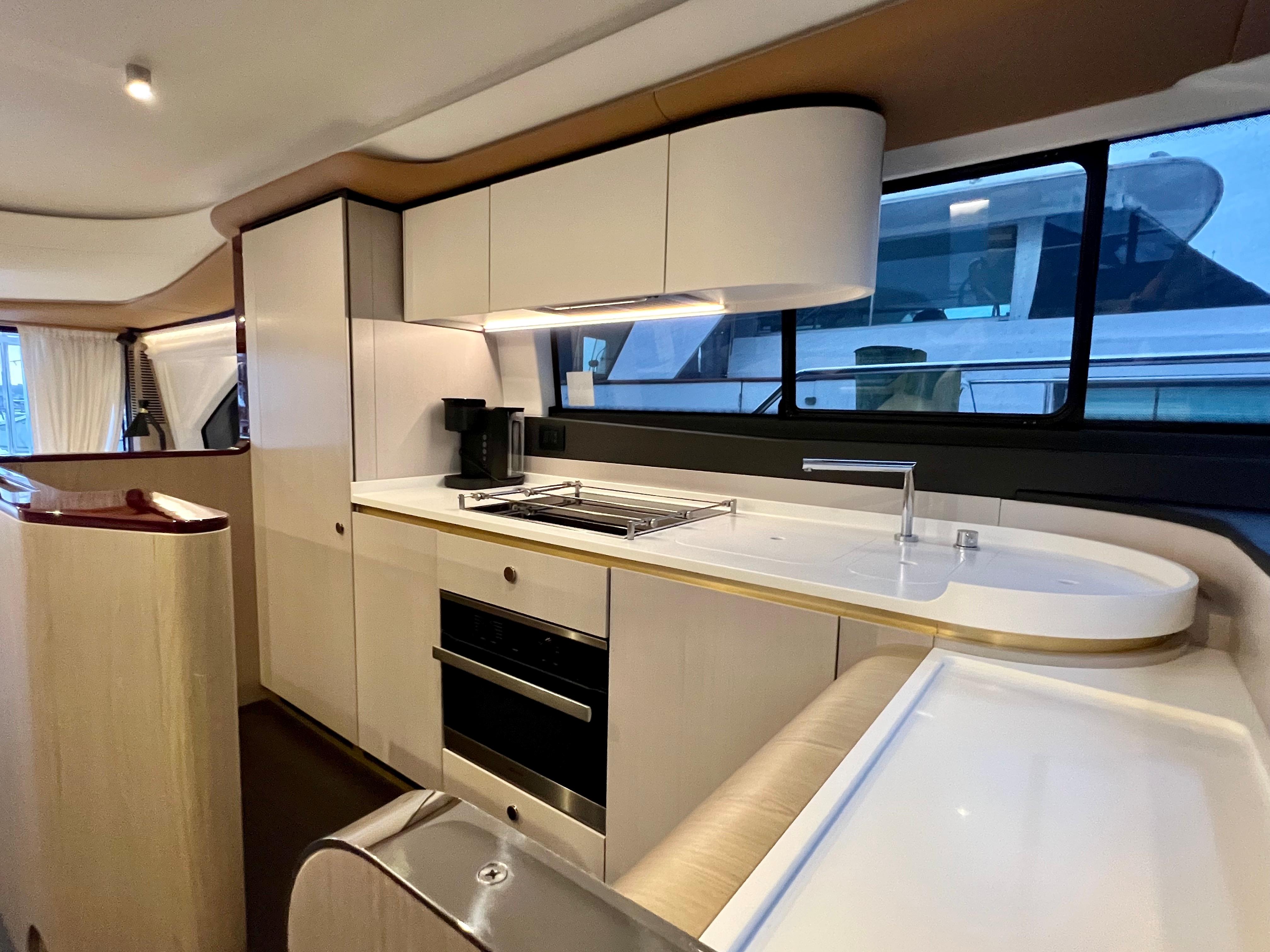 2019 Azimut 60 Flybridge