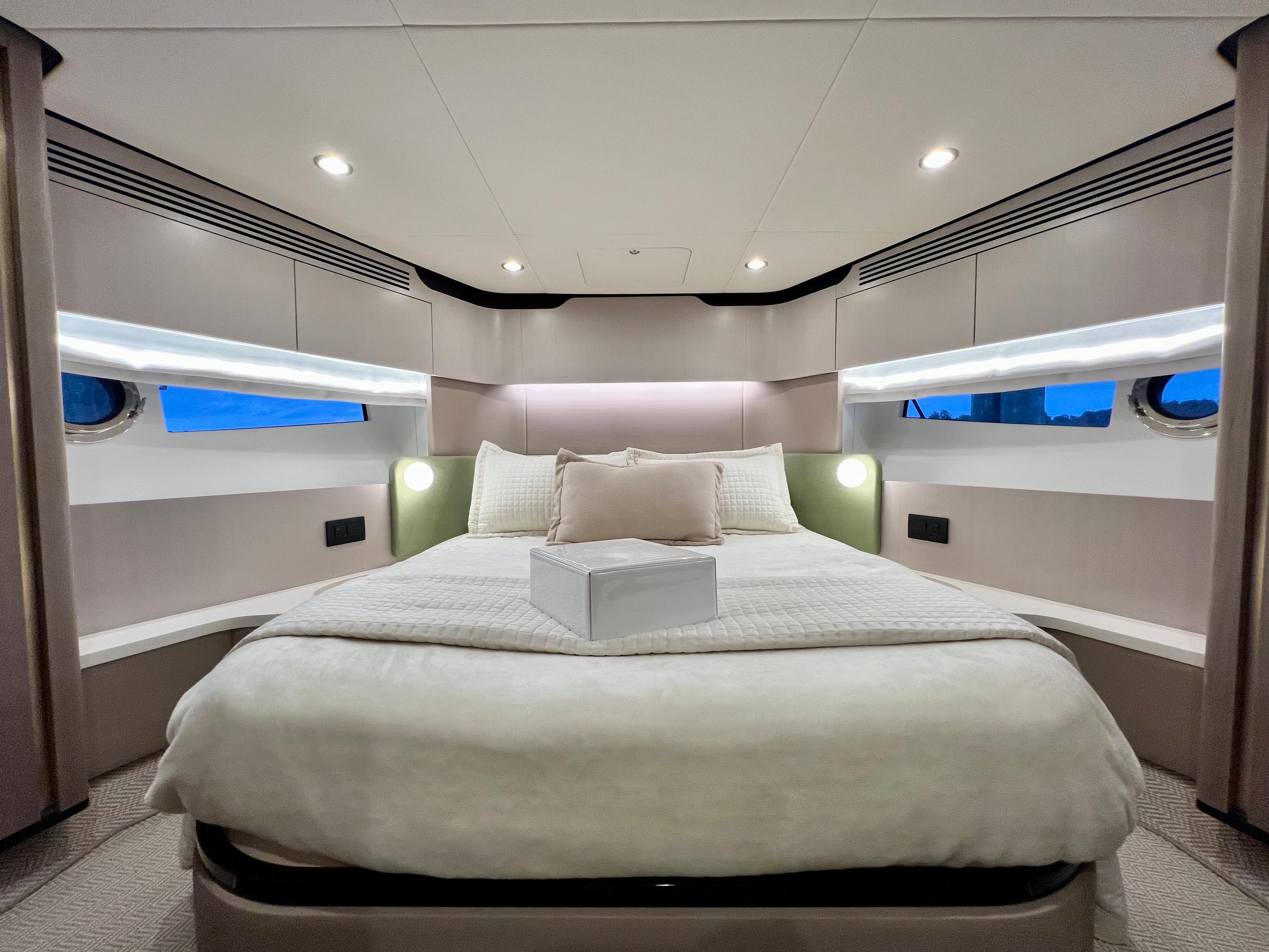 2019 Azimut 60 Flybridge