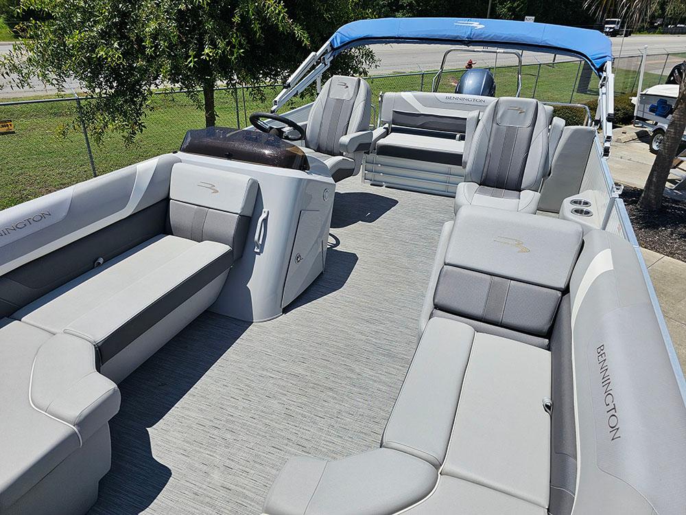 2022 Bennington 22 SXSB pontoon boat with spacious seating and modern design.