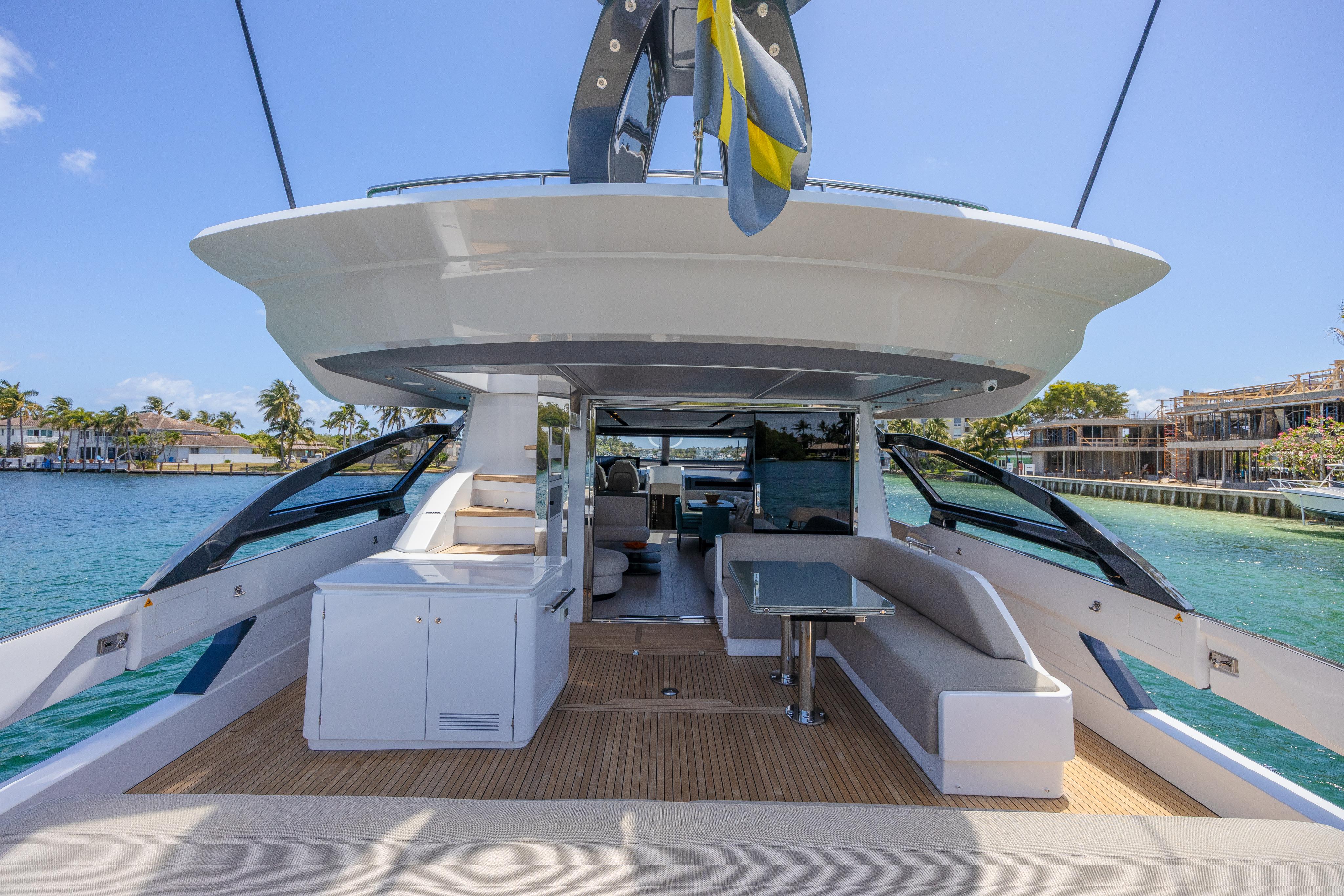 Azimut-S8 2023-NO TIME TO DIE CA-US-9774778 | Thumbnail
