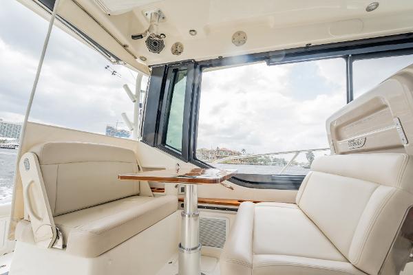 40' Boston Whaler, Listing Number 100915745, Image No. 13