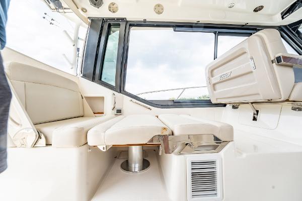 40' Boston Whaler, Listing Number 100915745, - Photo No. 15
