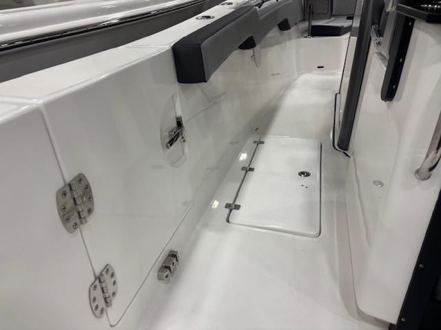 2025 Sea Pro 292 Offshore Gallery