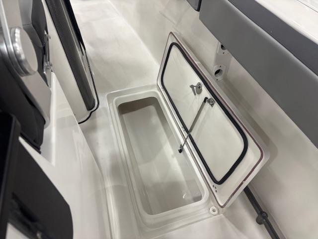 2025 Sea Pro 292 Offshore Gallery