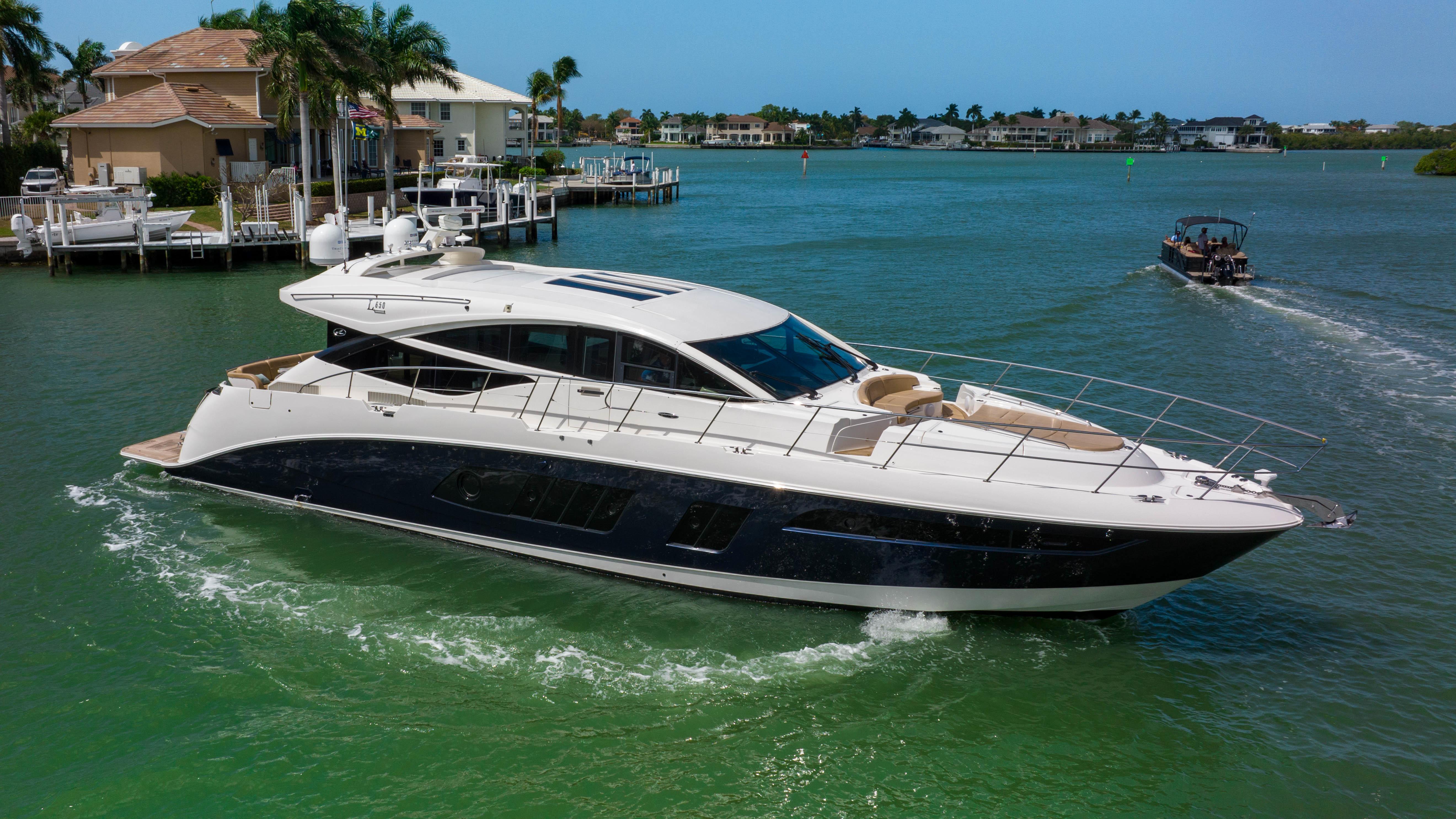 Sea Ray Boats for Sale / Florida Yachts International