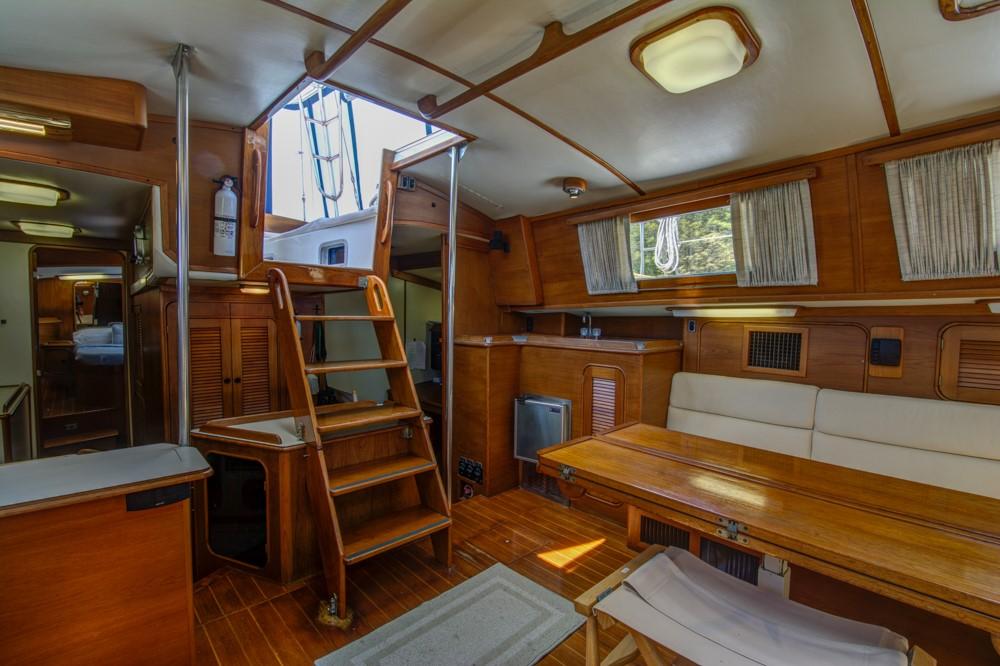COMPANIONWAY/NAV