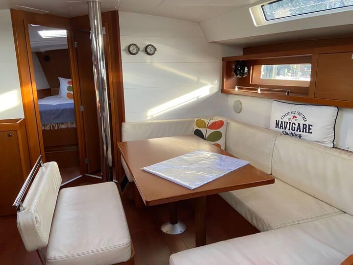 Yacht Photos Pics