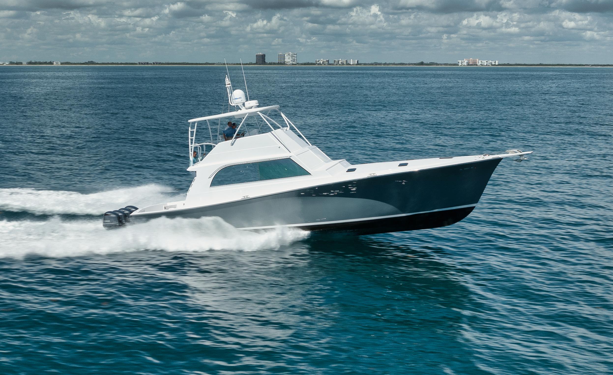 Custom 55 TRADEWINDS - Exterior