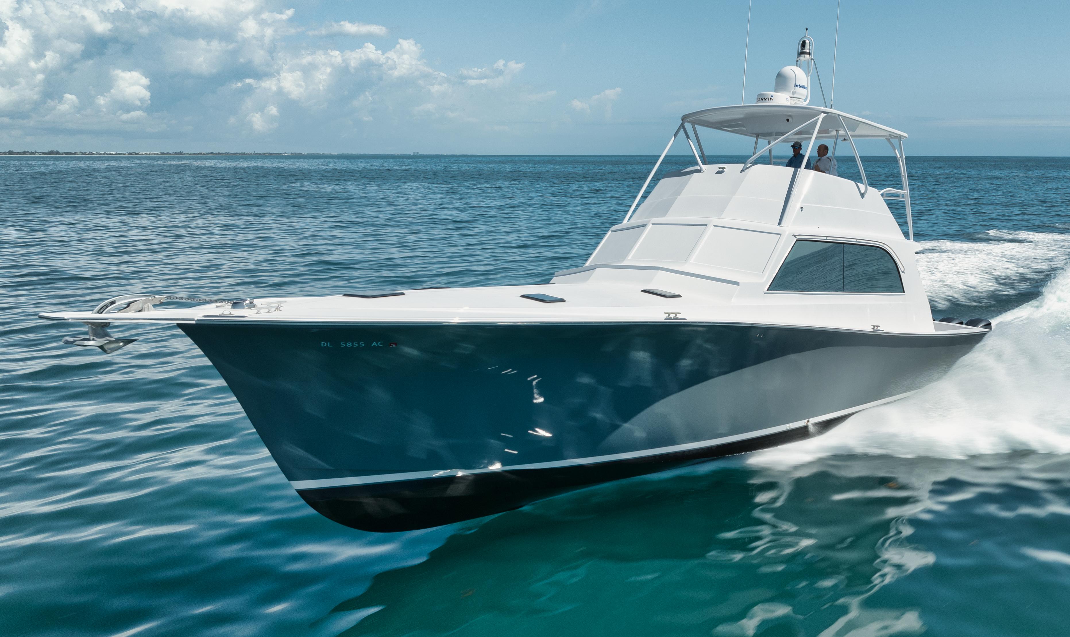 Custom 55 TRADEWINDS - Exterior