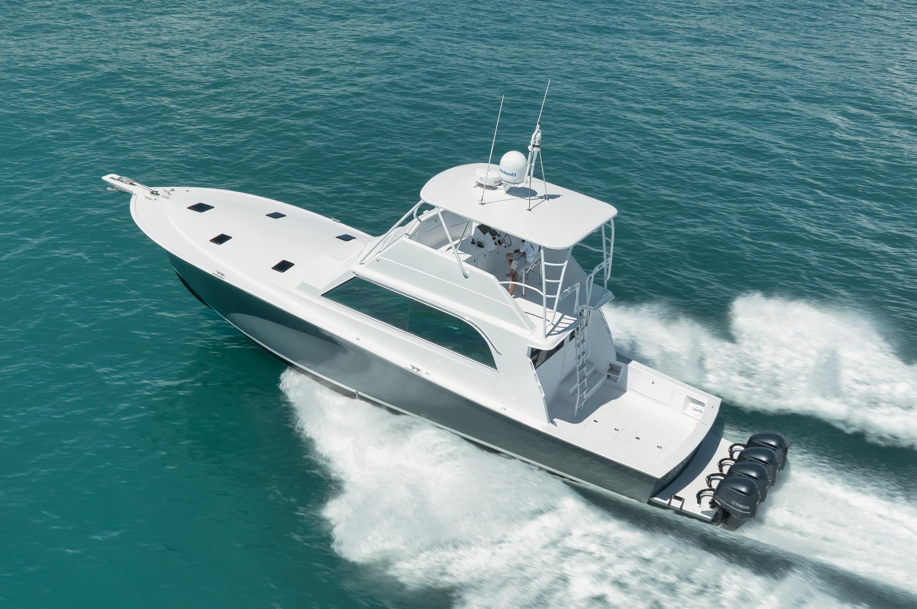 Custom 55 TRADEWINDS - Exterior