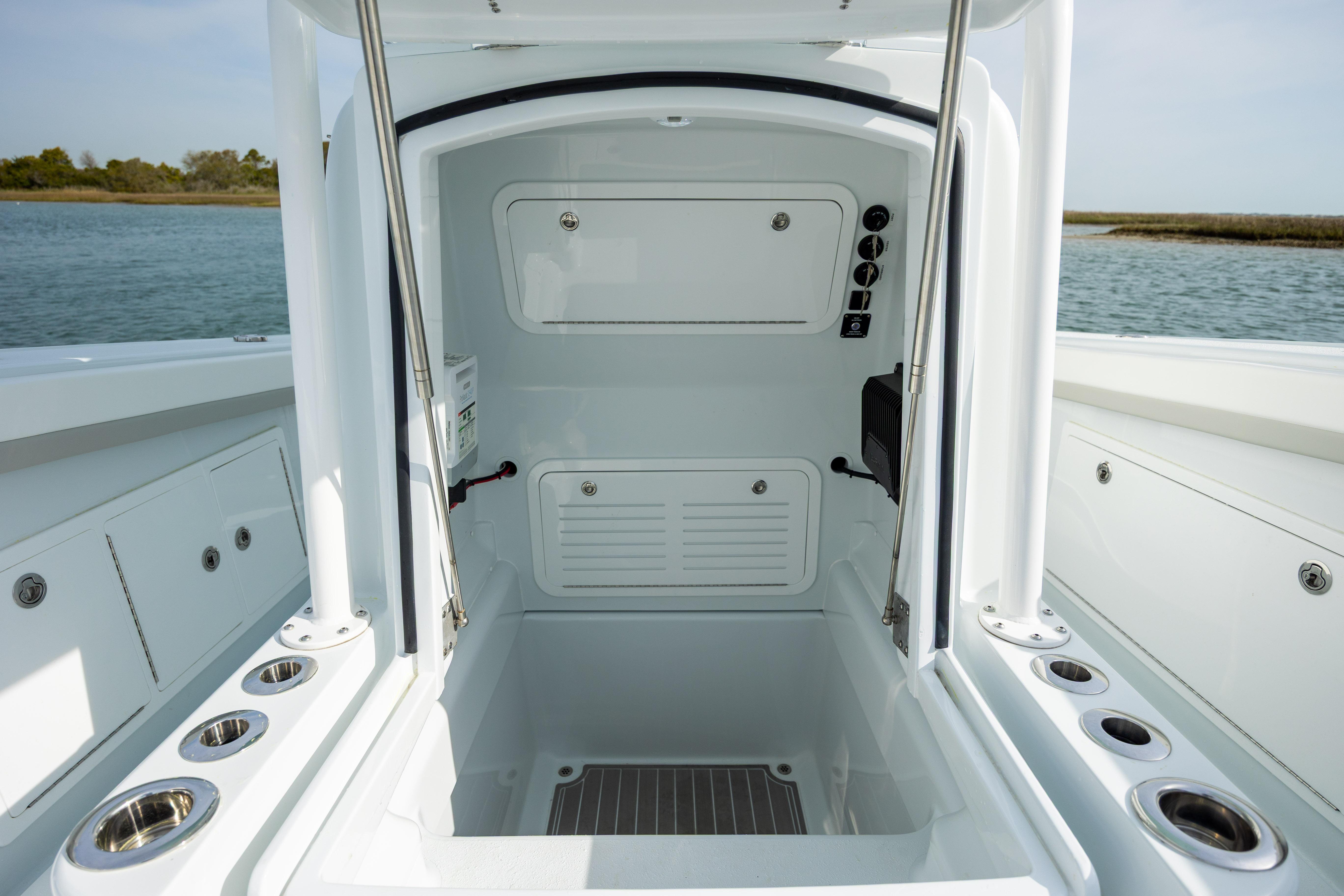 Boat image 27