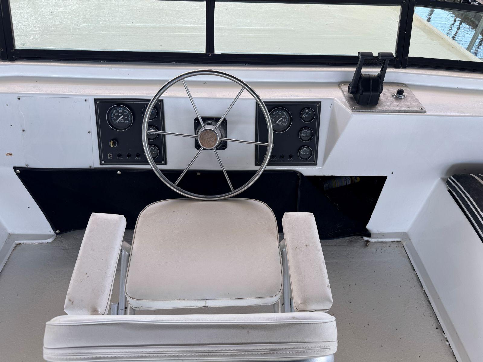 Stardust Cruisers-18 X 80 Houseboat 1986 -TN-US-9804797 | Thumbnail