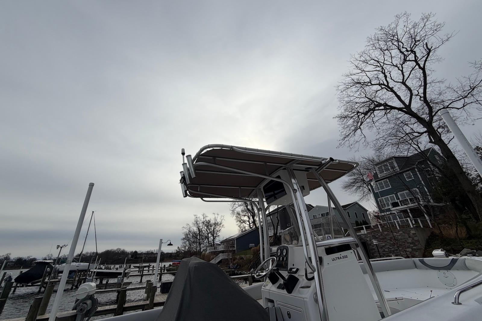 M 10543 JP Knot 10 Yacht Sales M 10543 JP Knot 10 Yacht Sales