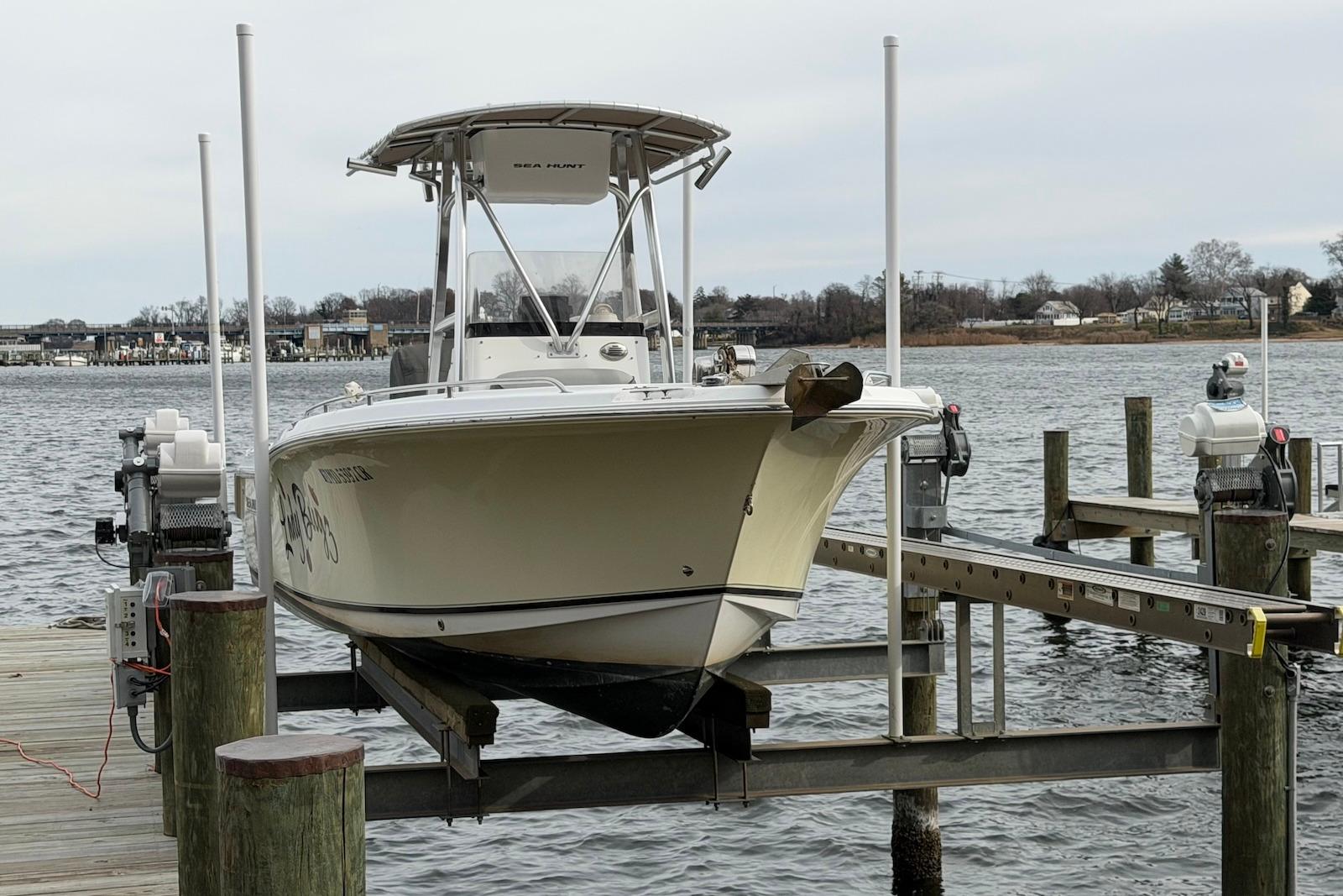 M 10543 JP Knot 10 Yacht Sales M 10543 JP Knot 10 Yacht Sales