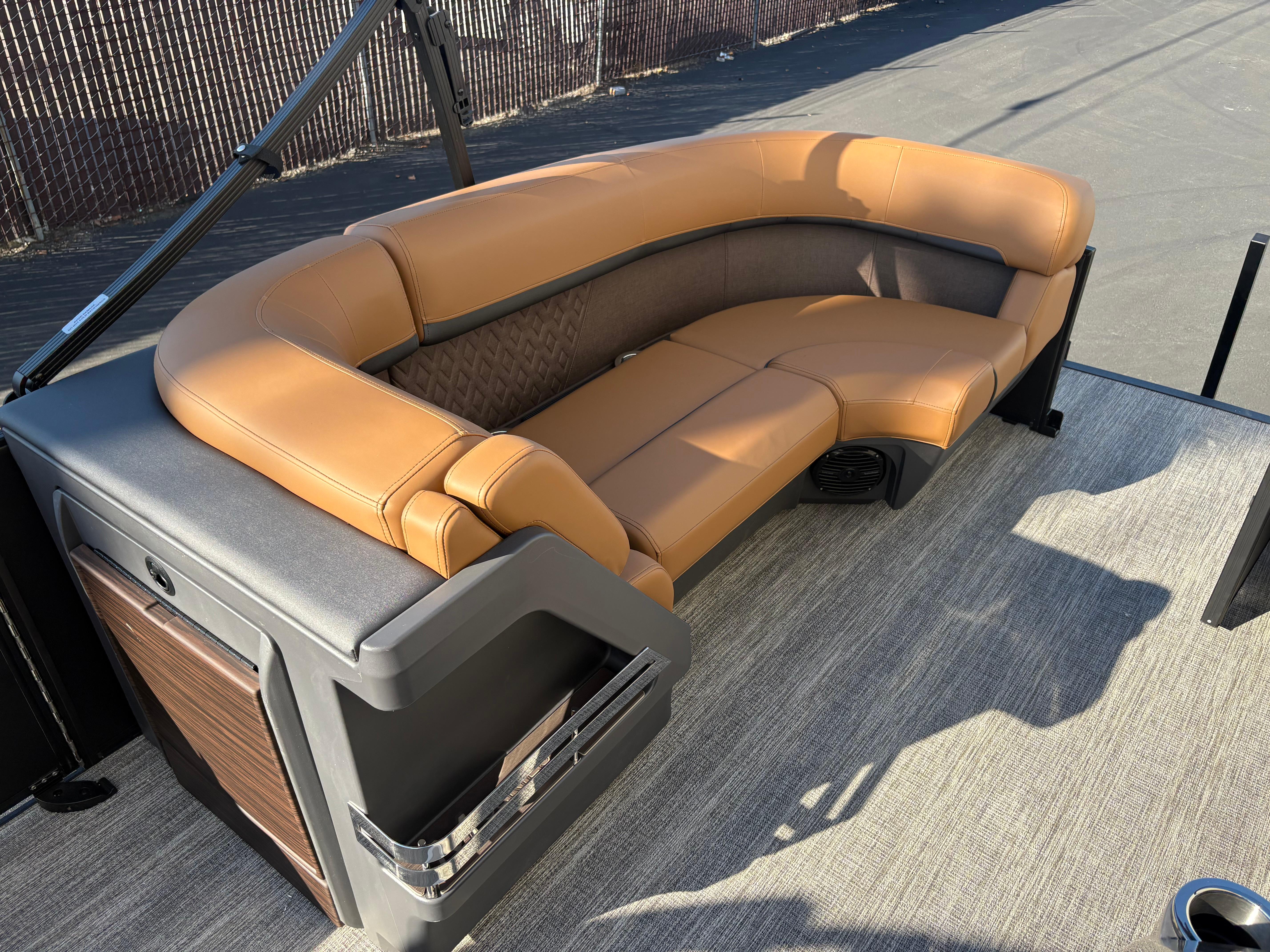 2025 Bennington 22 MSB #B2085K inventory image at Sun Country Marine Group, Irvine 2025 Bennington 22 MSB #B2085K inventory image at Sun Country Marine Group, Irvine