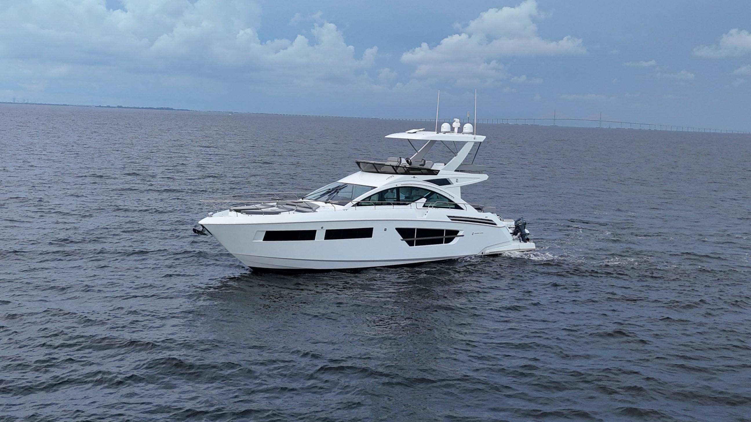 2021-cruisers-yachts-60-cantius-power-9764818-20250419070318861-1_XLARGE