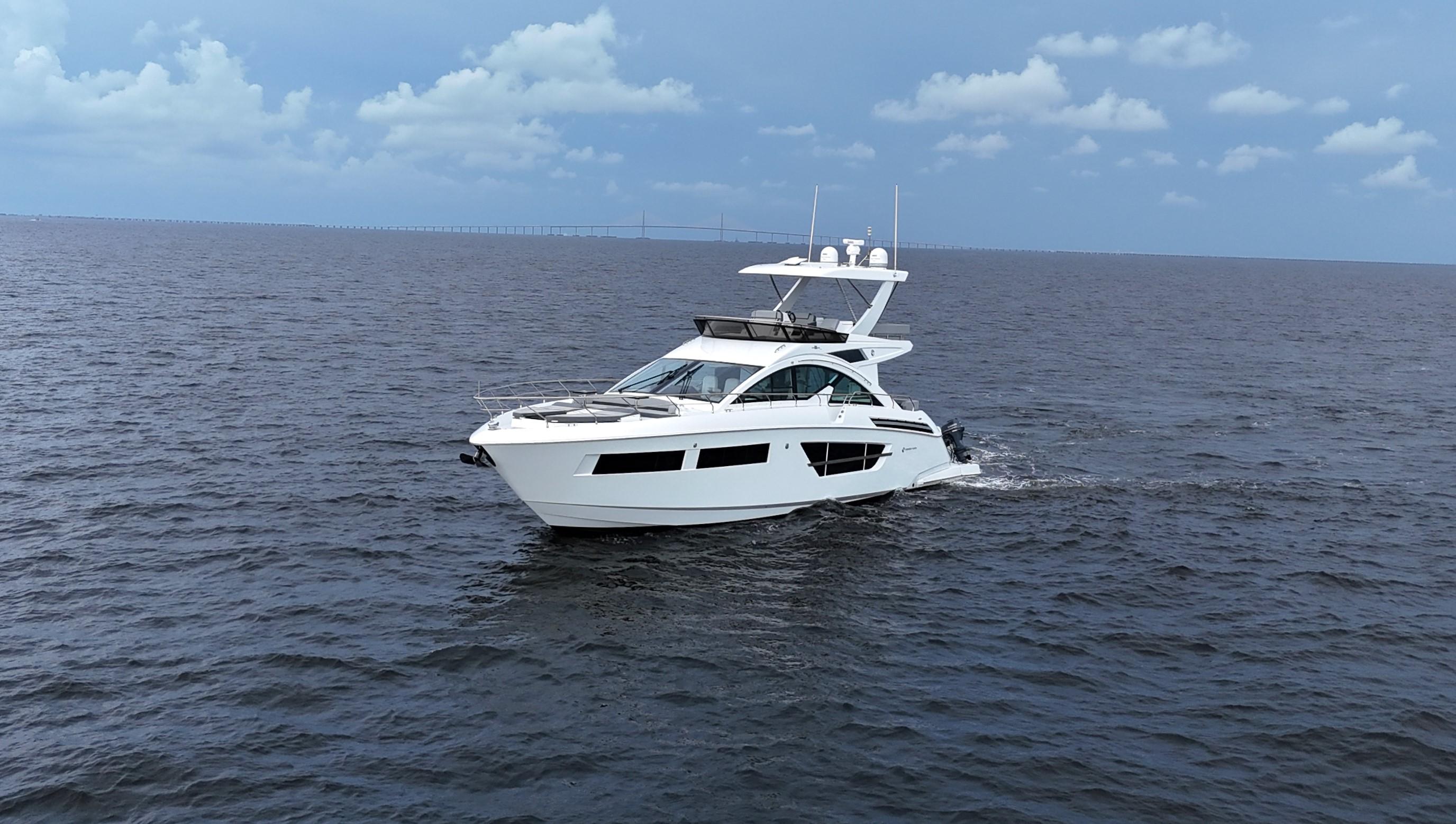 2021-cruisers-yachts-60-cantius-power-9764818-20250419070320927-1_XLARGE
